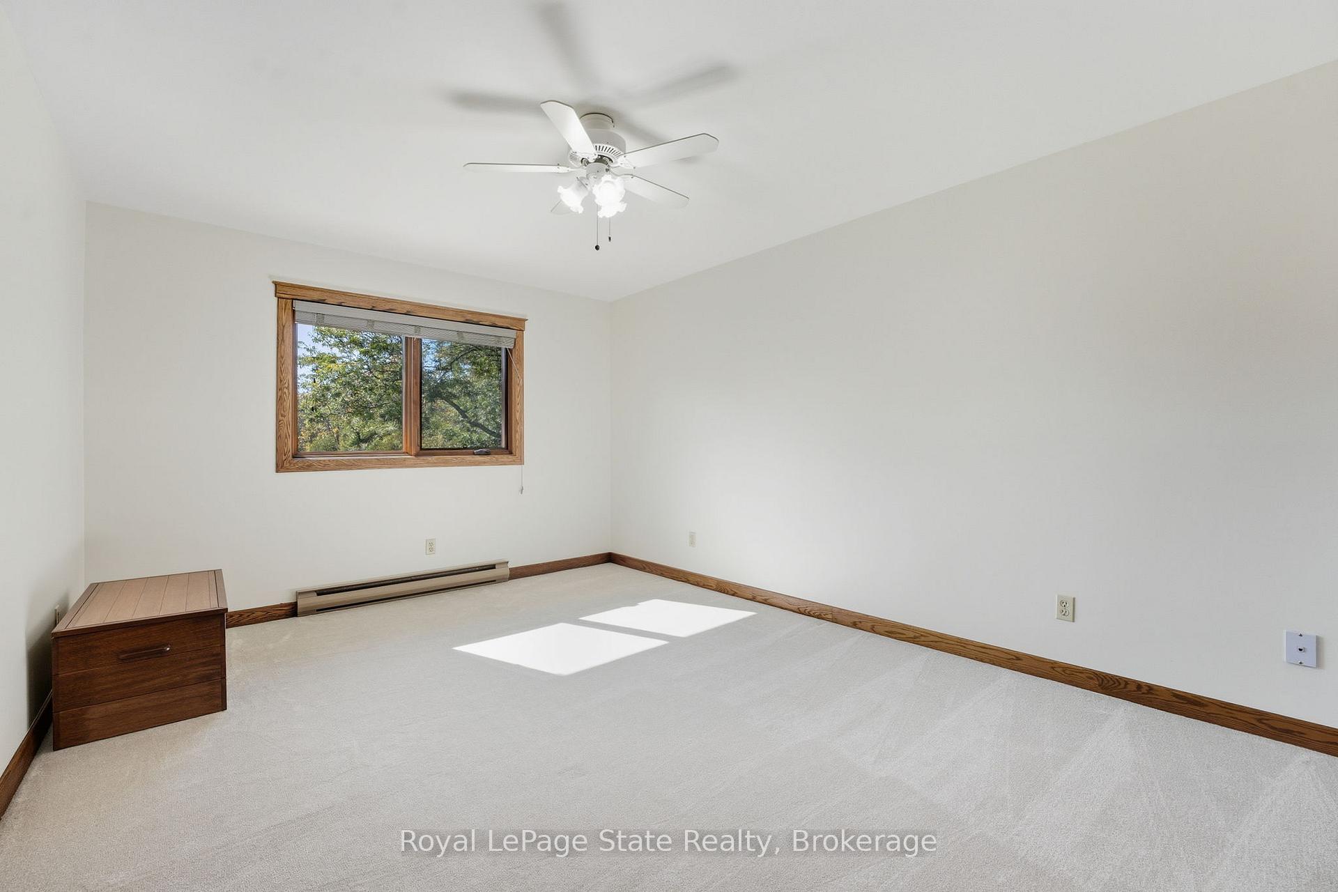 Photo 29 of 685 Robson Road, Hamilton, Rural Flamborough — HOMEH
