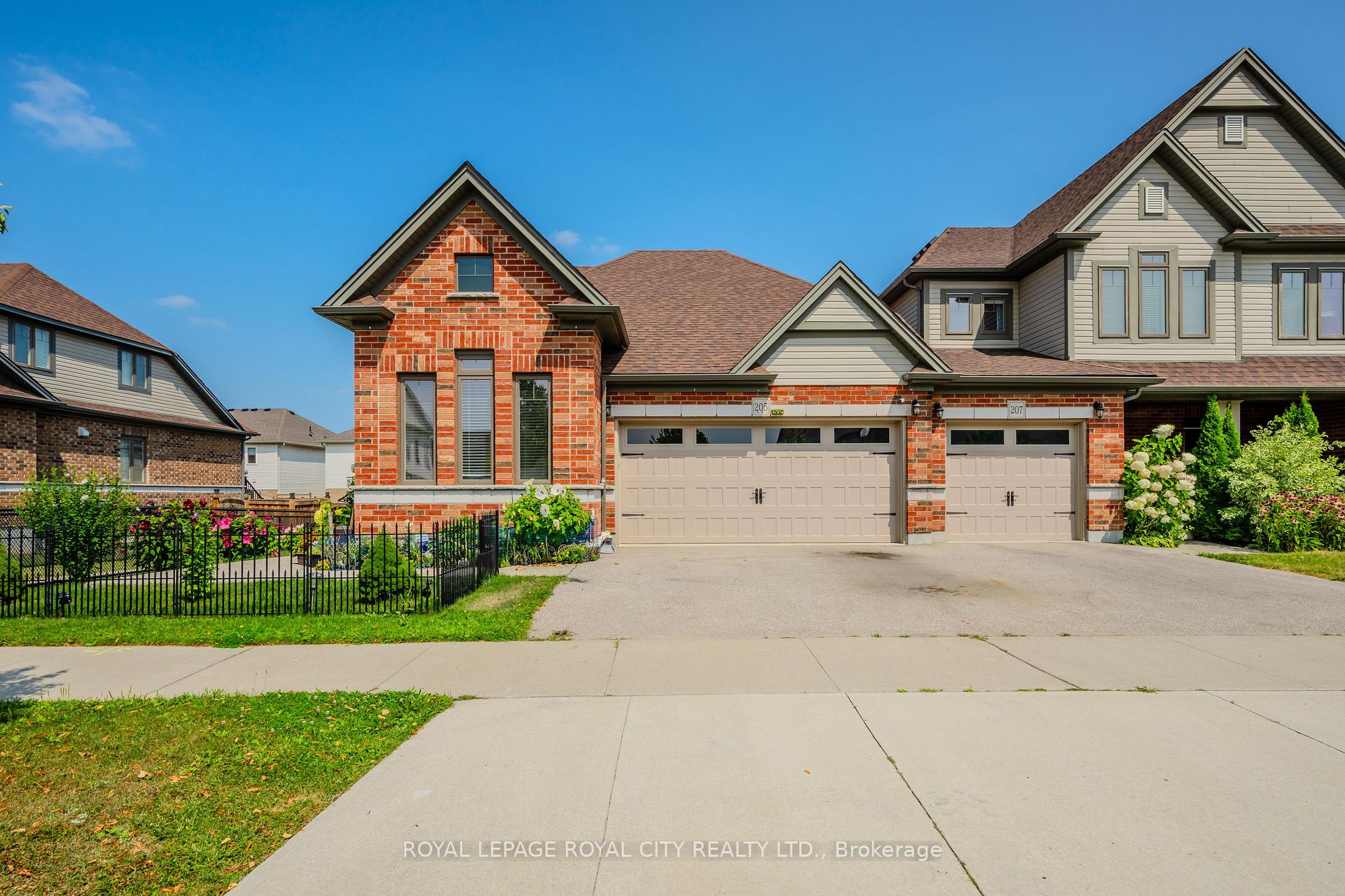 Front of 205 Eden Oak Trail