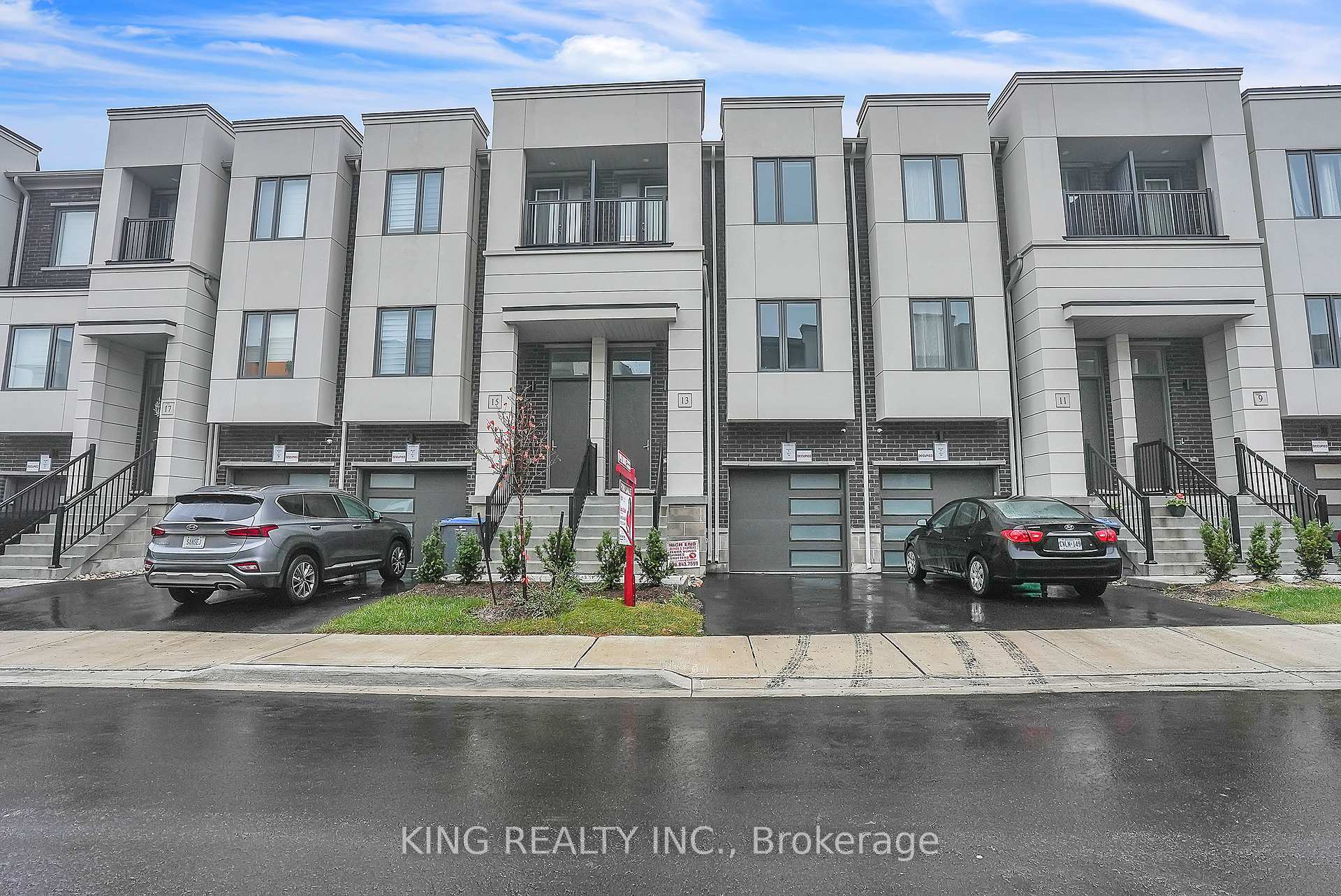 Photo 1 of 13 Heathrow Lane E, Caledon, Bolton East — HOMEH