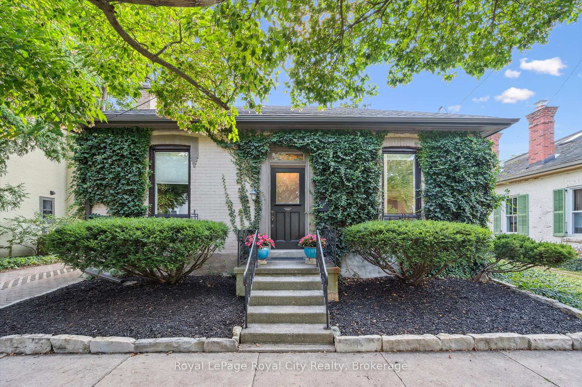 Photo 1 of 192 Glasgow Street N, Guelph, Downtown — HOMEH