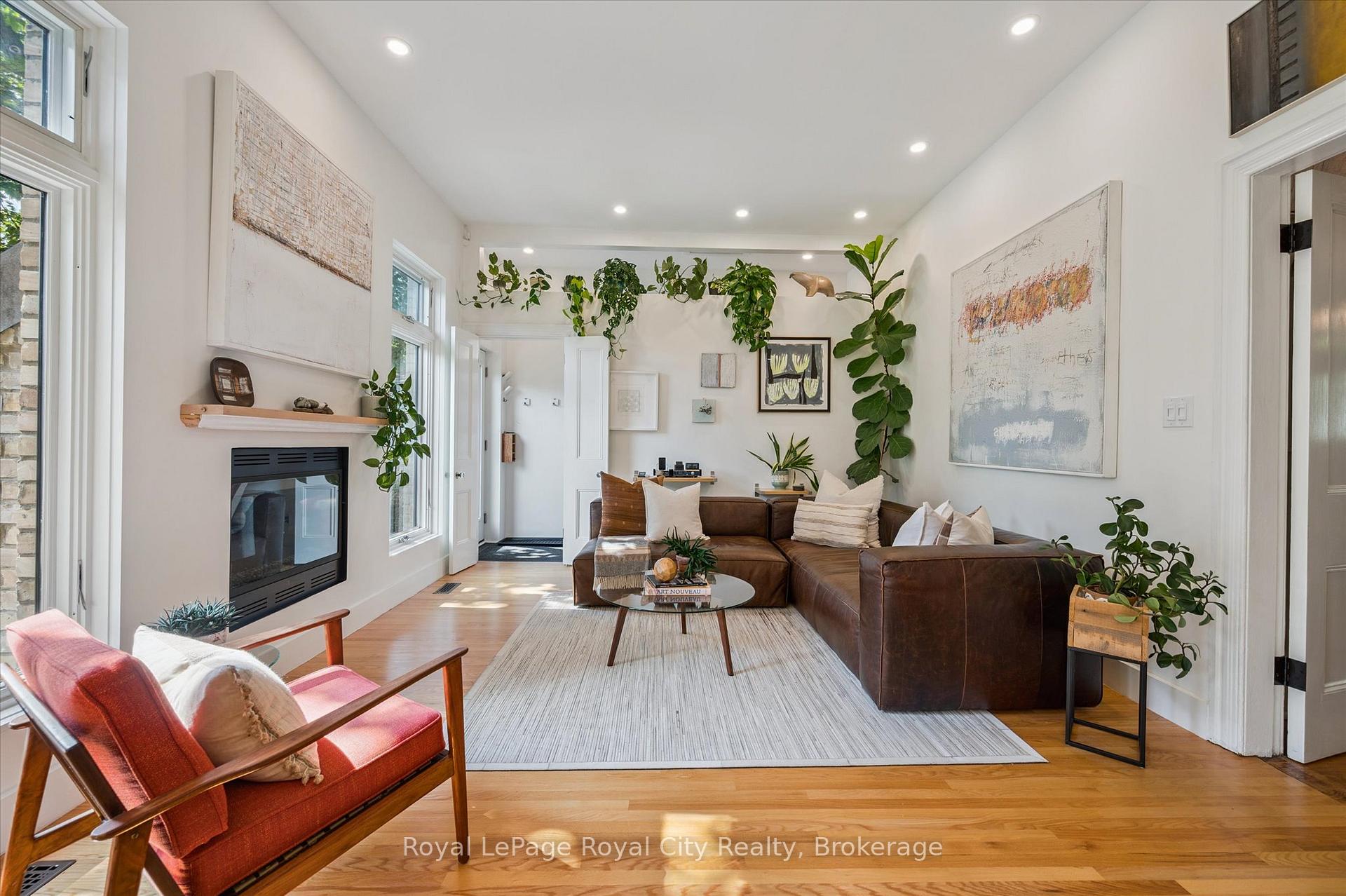Photo 14 of 192 Glasgow Street N, Guelph, Downtown — HOMEH