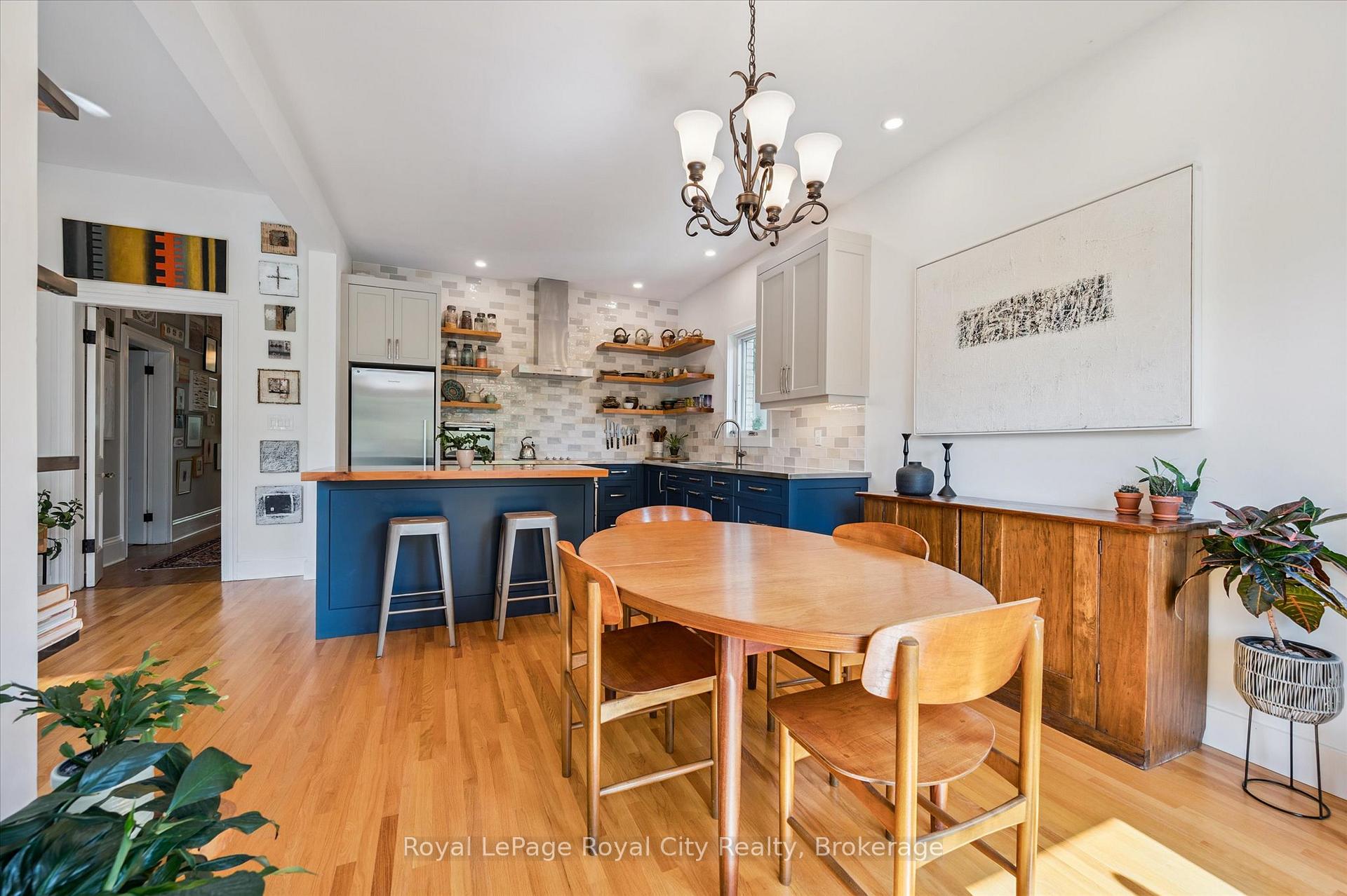 Photo 21 of 192 Glasgow Street N, Guelph, Downtown — HOMEH