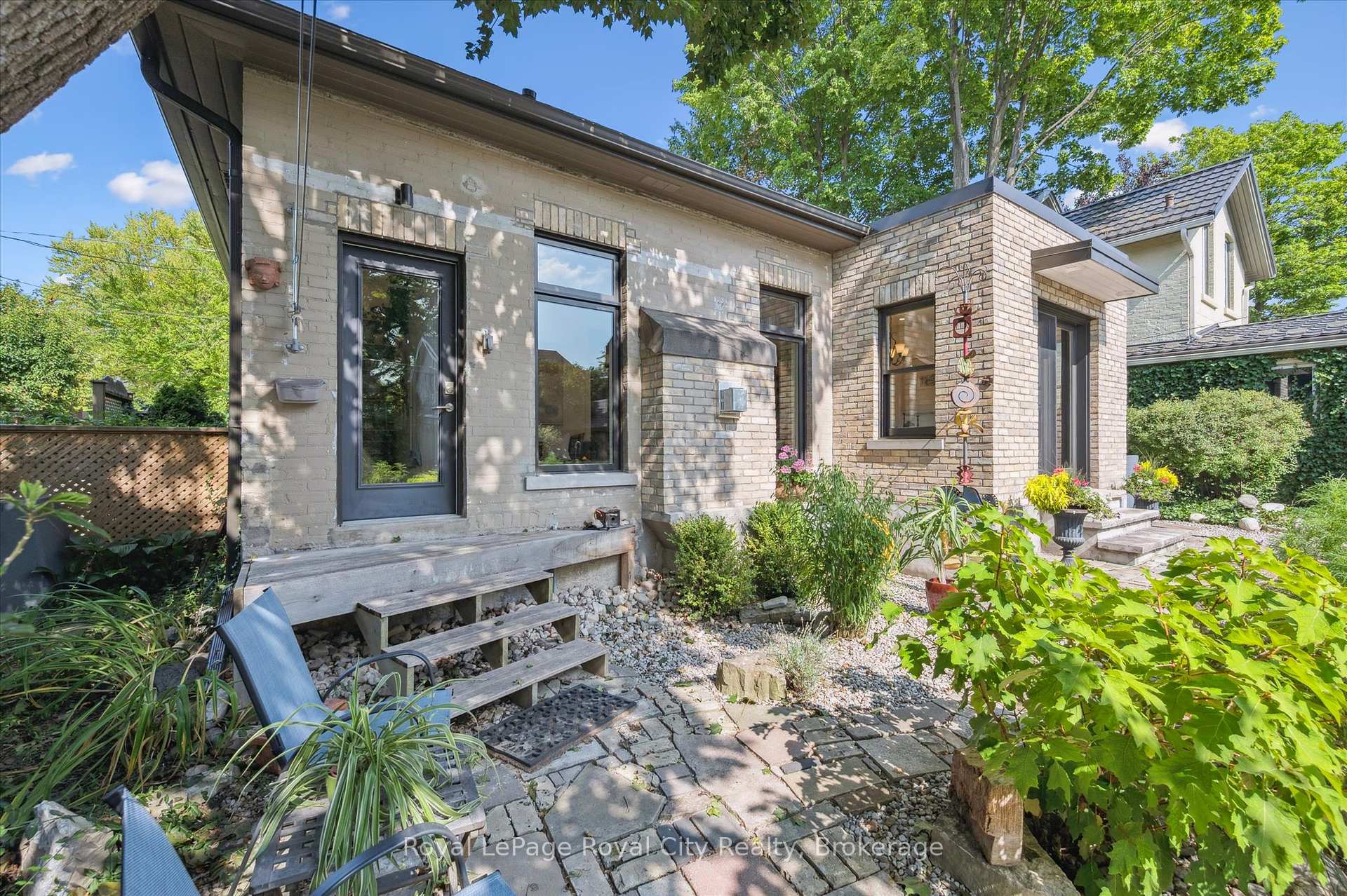Photo 37 of 192 Glasgow Street N, Guelph, Downtown — HOMEH