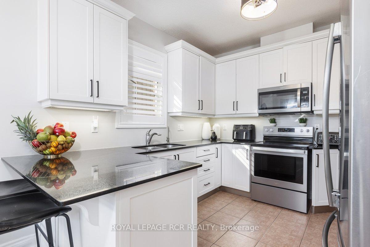 Photo 6 of 1813 Lamstone Street, Innisfil, Alcona — HOMEH