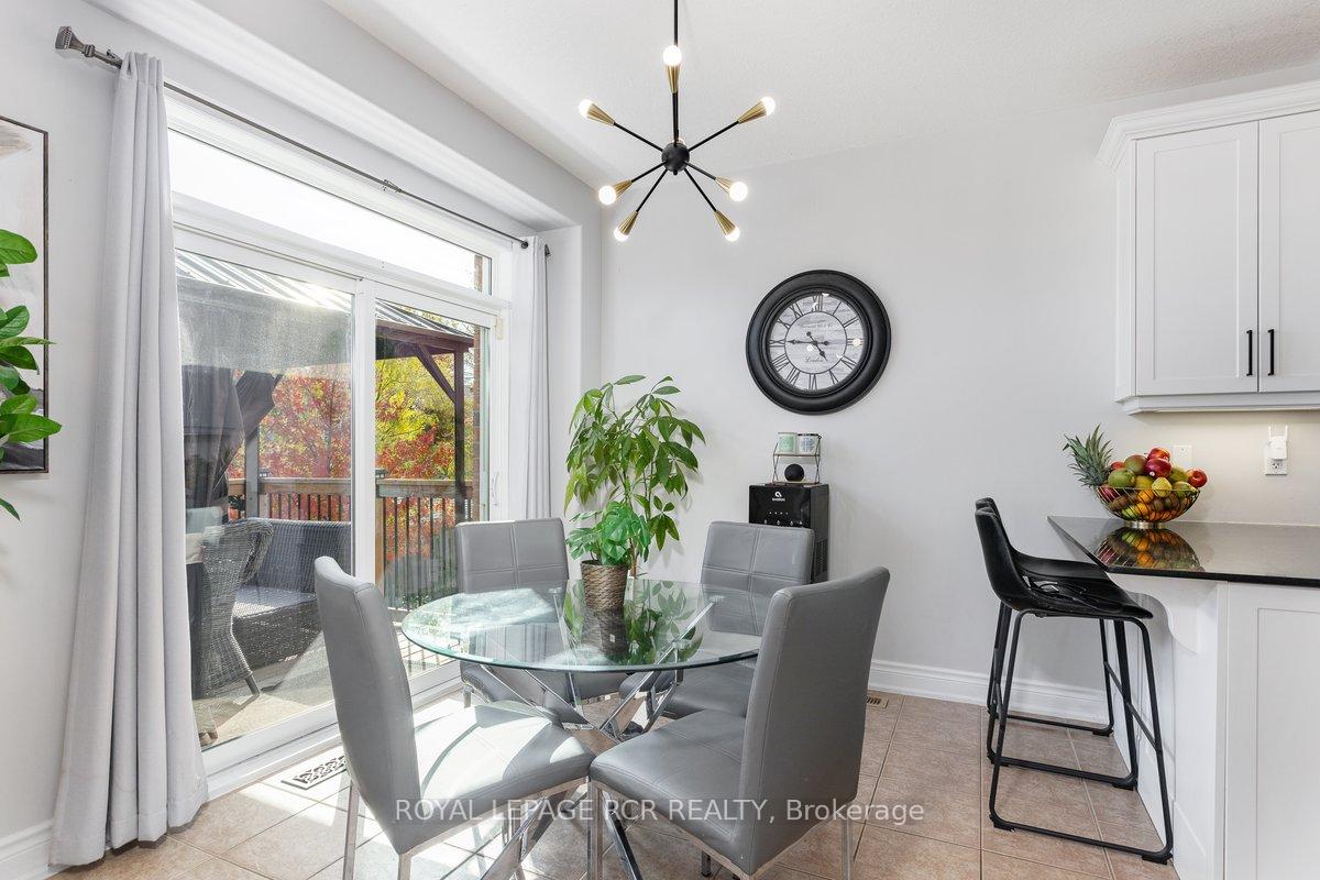 Photo 7 of 1813 Lamstone Street, Innisfil, Alcona — HOMEH