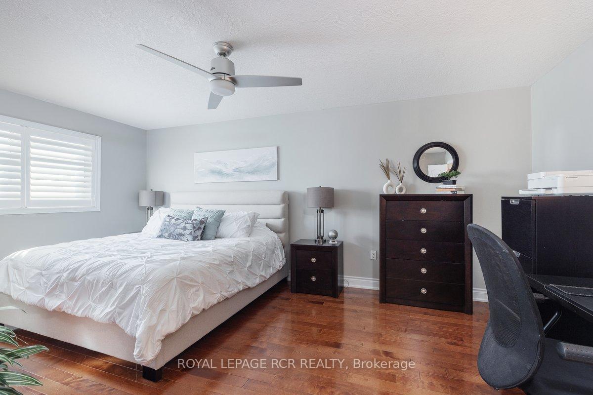 Photo 15 of 1813 Lamstone Street, Innisfil, Alcona — HOMEH