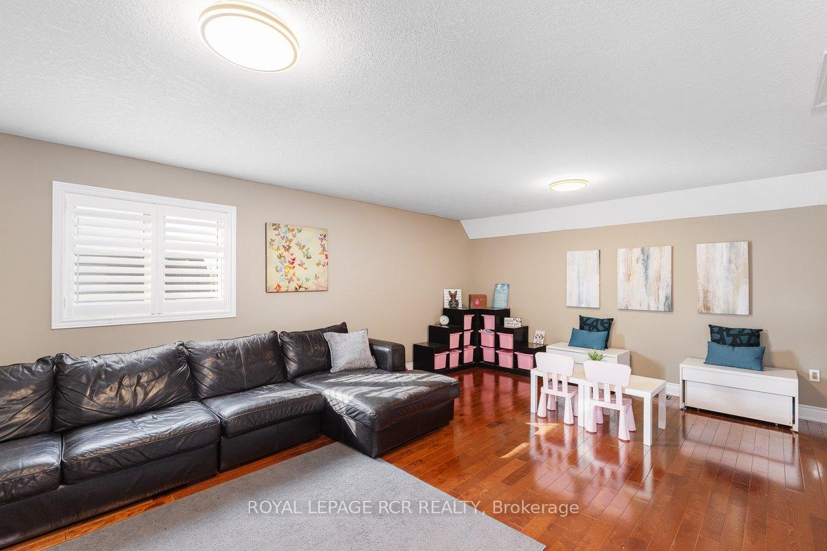 Photo 22 of 1813 Lamstone Street, Innisfil, Alcona — HOMEH