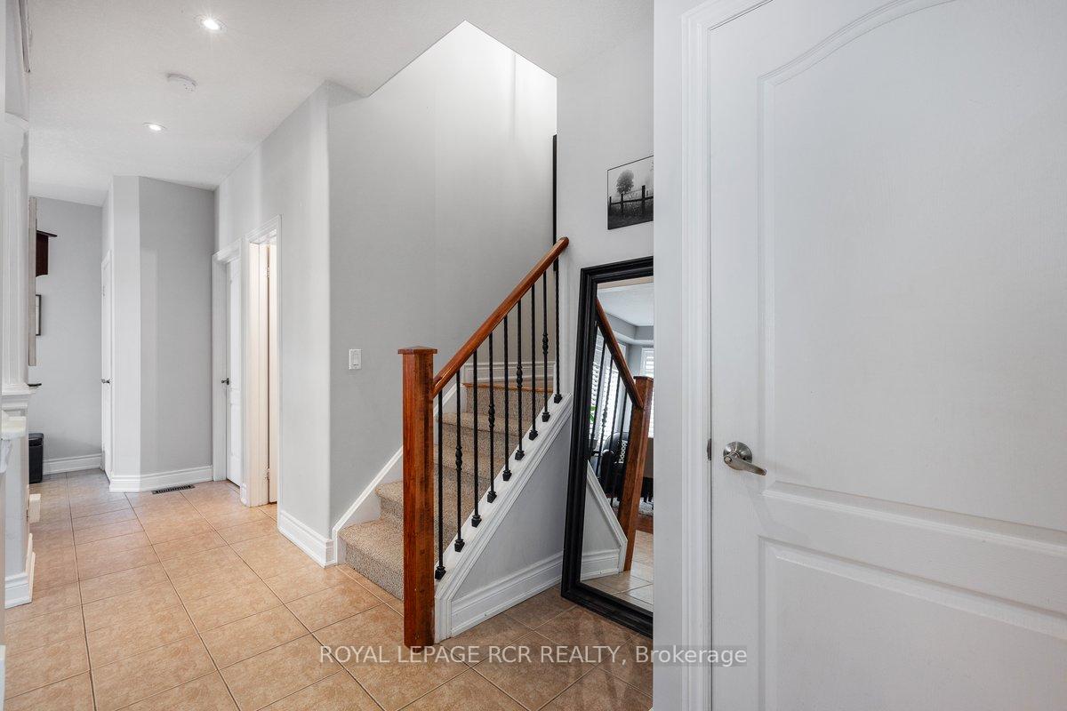 Photo 24 of 1813 Lamstone Street, Innisfil, Alcona — HOMEH