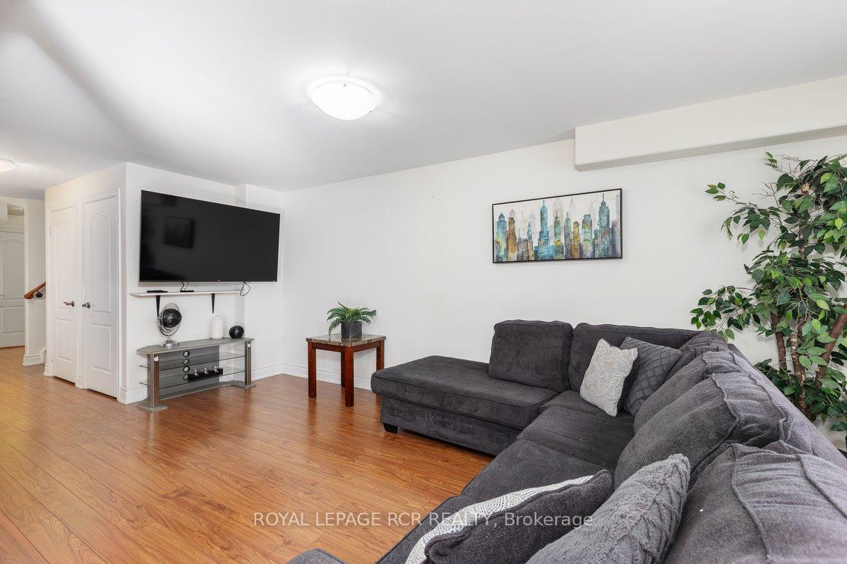 Photo 28 of 1813 Lamstone Street, Innisfil, Alcona — HOMEH