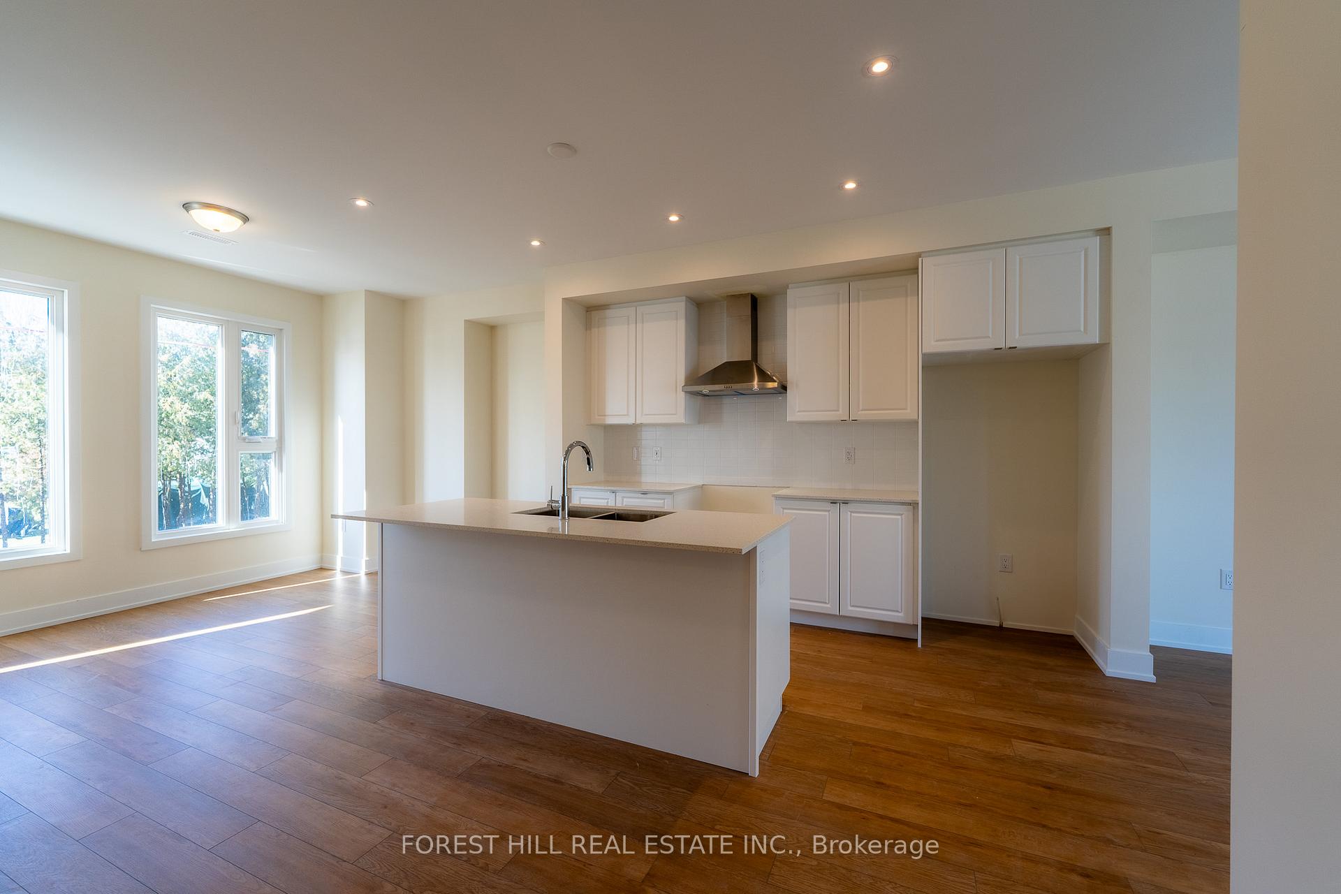 Photo 4 of 20 Bru Lor Lane, Orillia — HOMEH