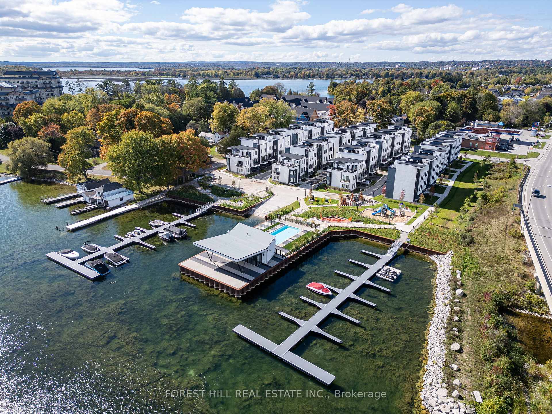 Photo 44 of 20 Bru Lor Lane, Orillia — HOMEH