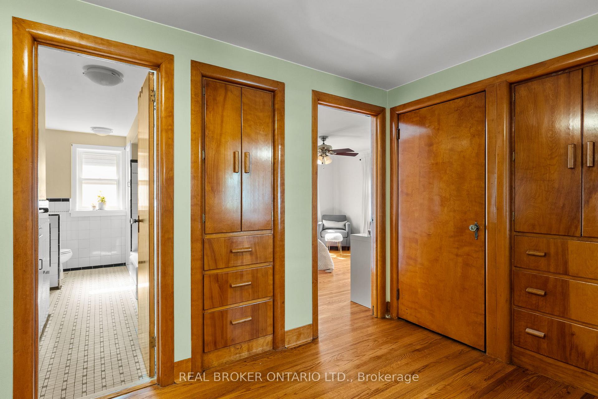 Photo 14 of 81 Clapperton Street, Barrie, Codrington — HOMEH