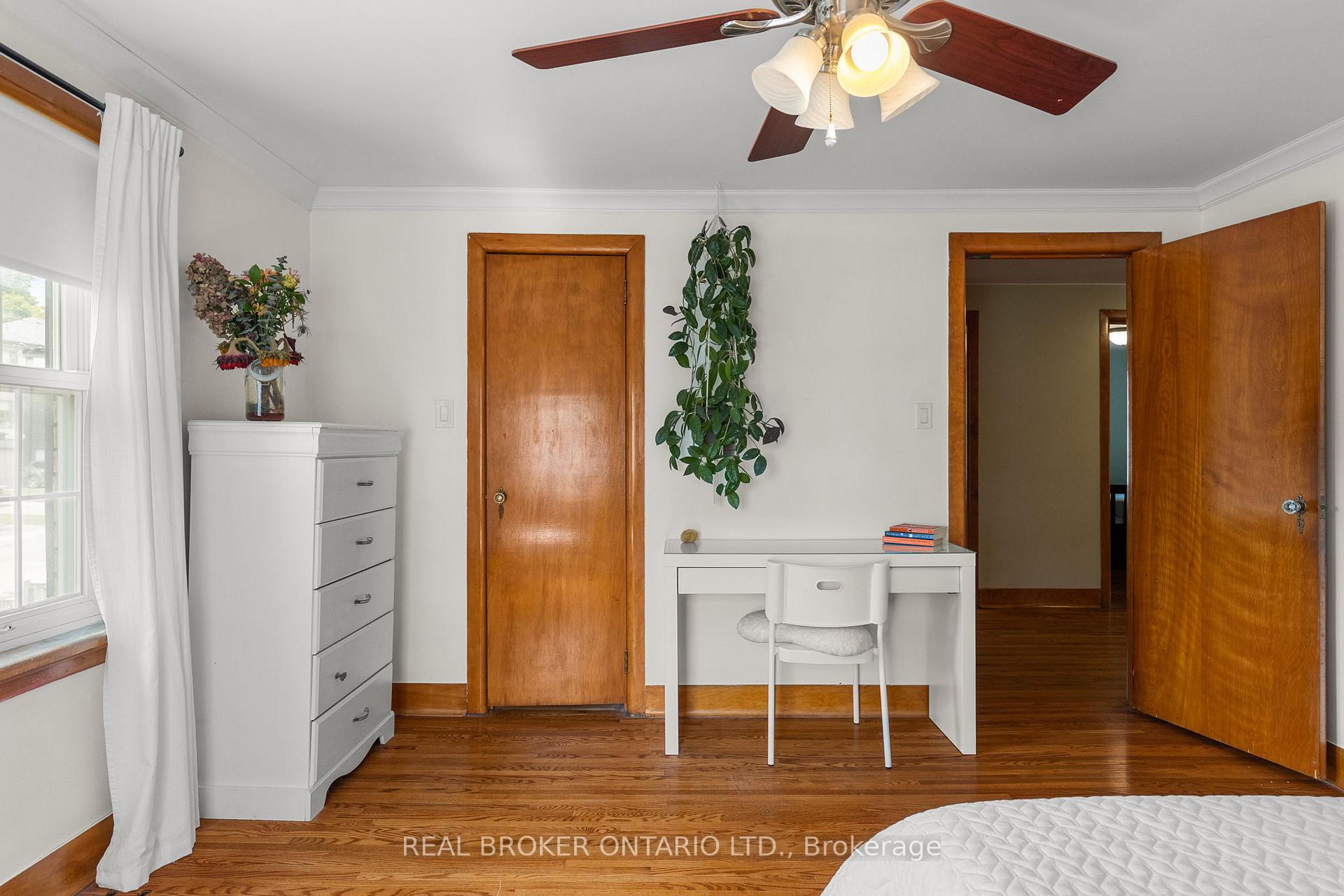 Photo 16 of 81 Clapperton Street, Barrie, Codrington — HOMEH
