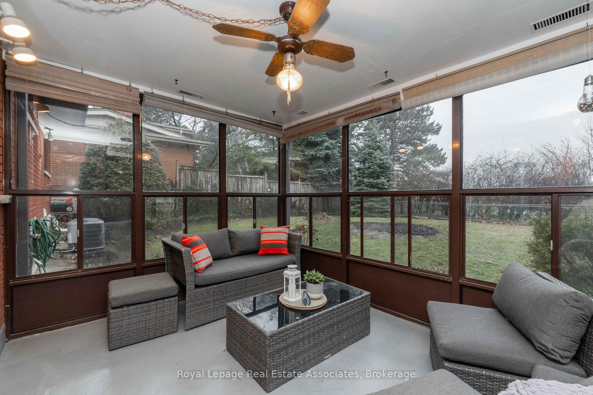 Photo 18 of 51 Delmar Drive, Hamilton, Buchanan — HOMEH