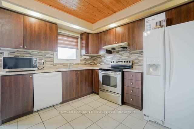 Photo 11 of 2214 Wanless Drive, Brampton, Northwest Brampton — HOMEH