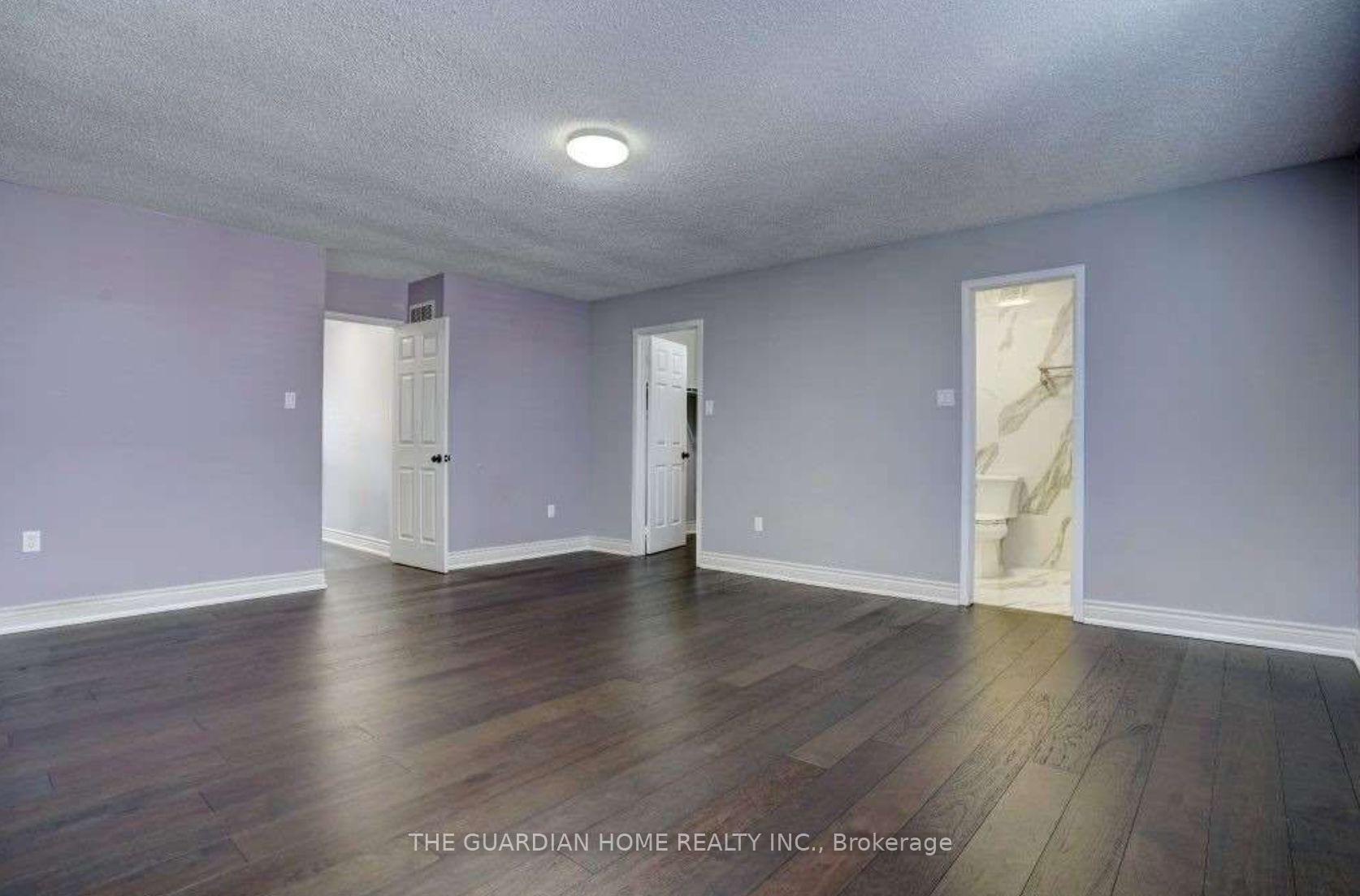 Photo 16 of 65 Mindy Crescent, Markham, Middlefield — HOMEH