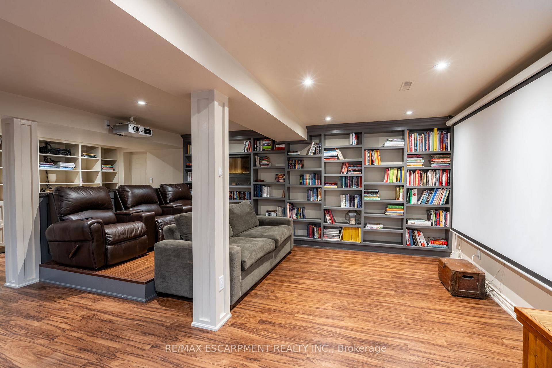 Photo 30 of 33 Cumminsville Drive, Hamilton, Rural Flamborough — HOMEH