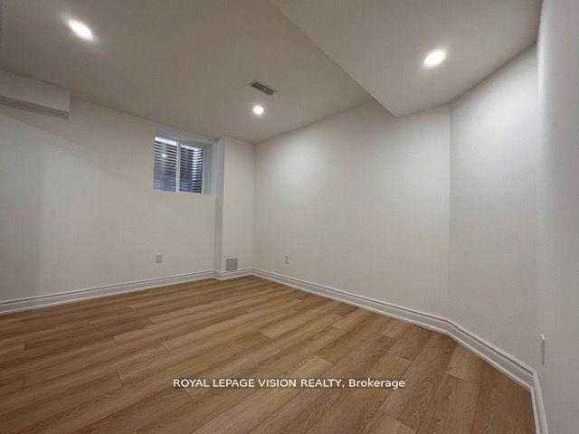 Photo 7 of 1046 Cameo Street, Pickering, Rural Pickering — HOMEH