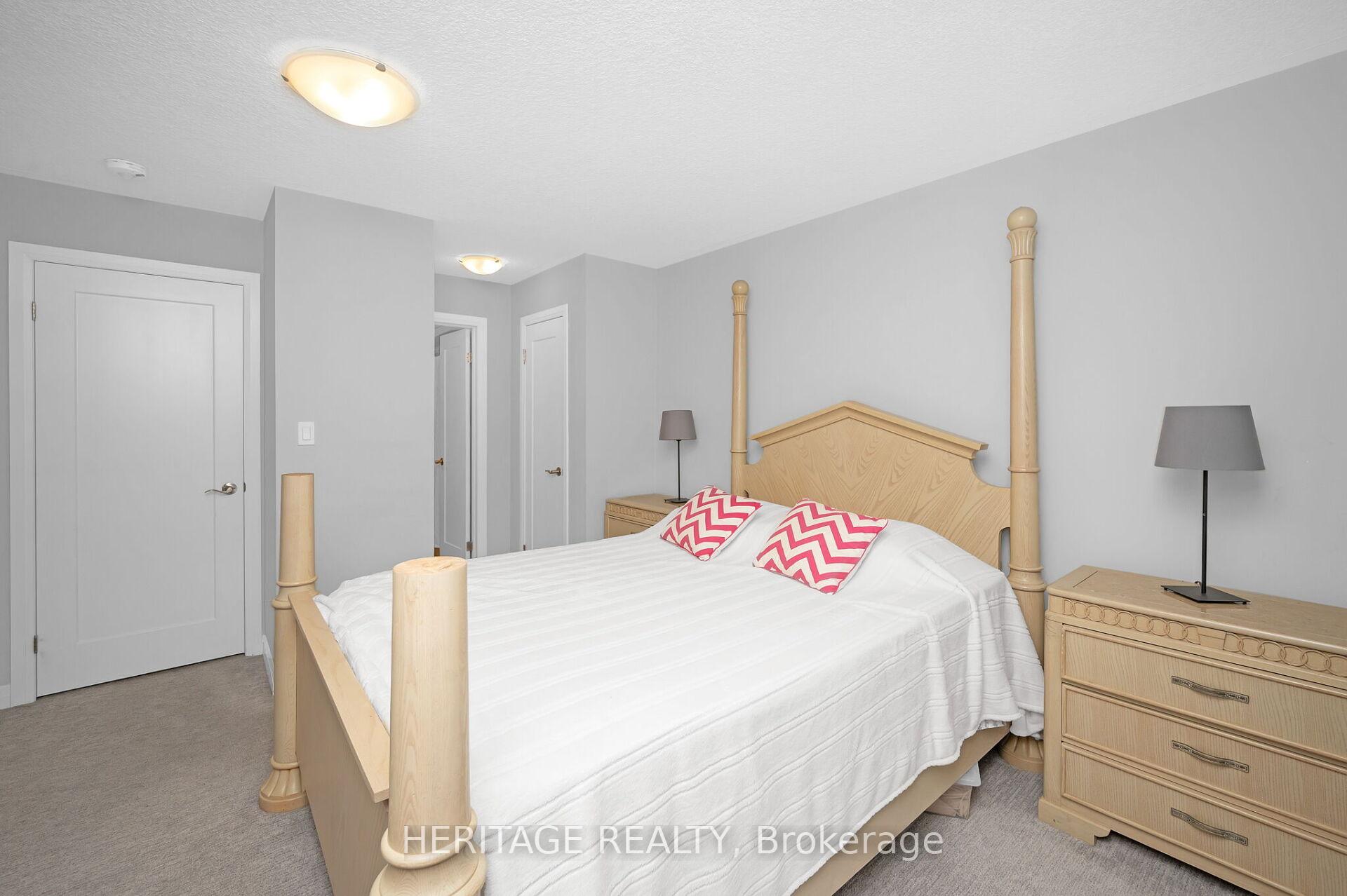 Photo 23 of 59 Aquarius Crescent, Hamilton, Rural Glanbrook — HOMEH