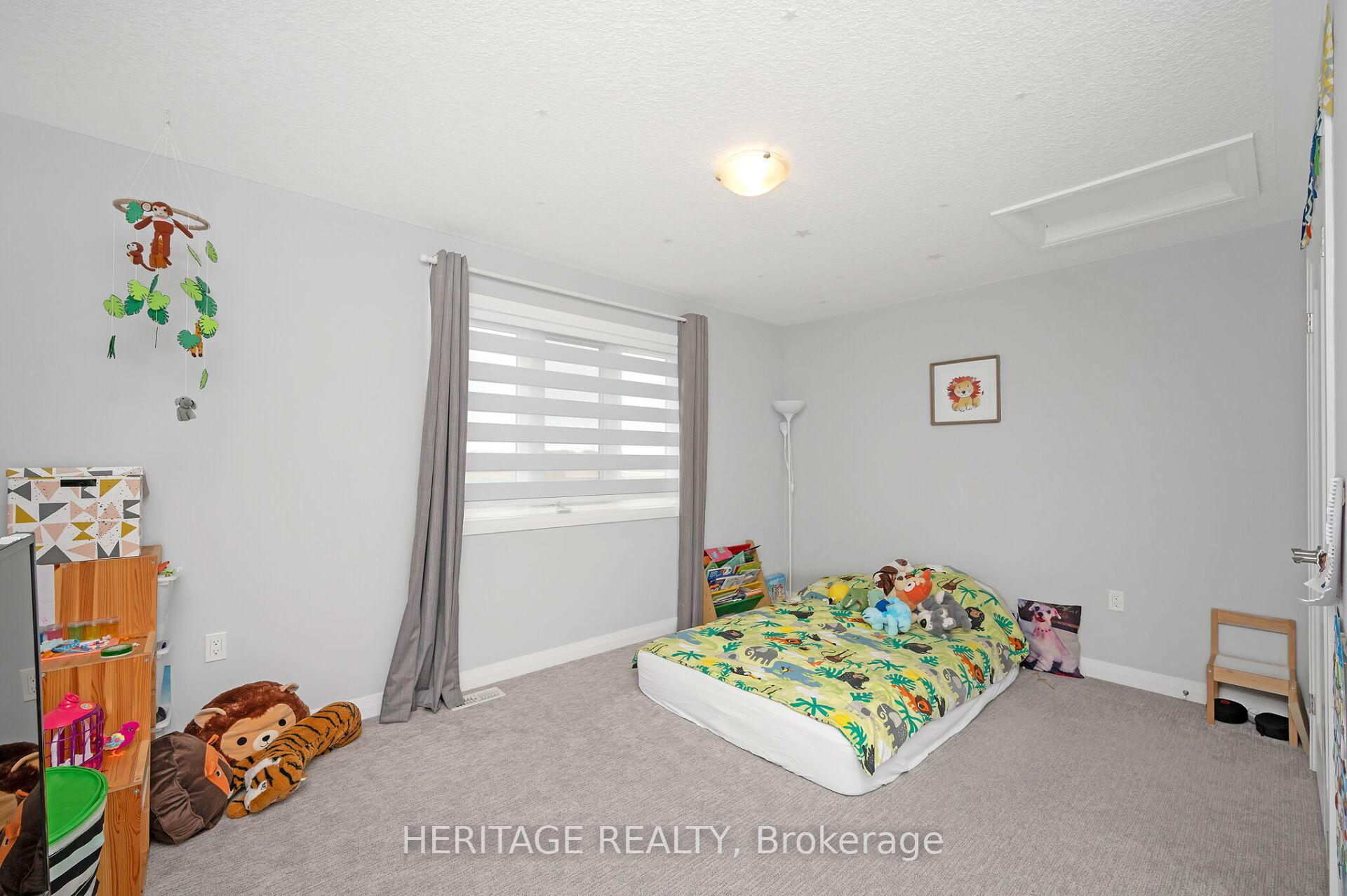 Photo 26 of 59 Aquarius Crescent, Hamilton, Rural Glanbrook — HOMEH