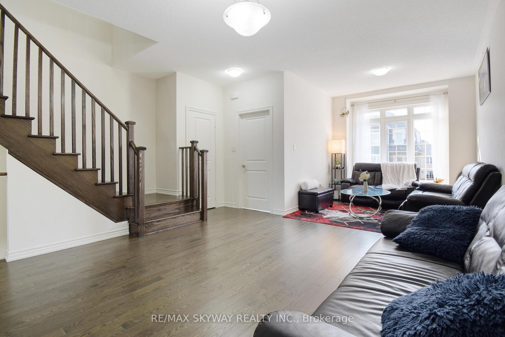 Photo 11 of 49 Stewardship Road, Brampton, Northwest Brampton — HOMEH