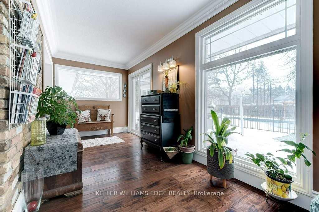 Photo 17 of 555 Ofield Road N, Hamilton, Rural Flamborough — HOMEH