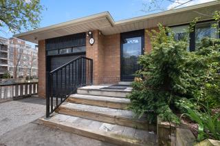 Photo 5 of 3 Old Mill Terrace, Etobicoke, Stonegate-Queensway — HOMEH