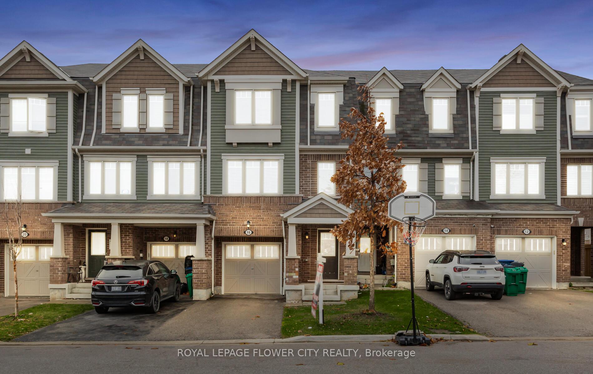 Front of 16 Quillberry Close