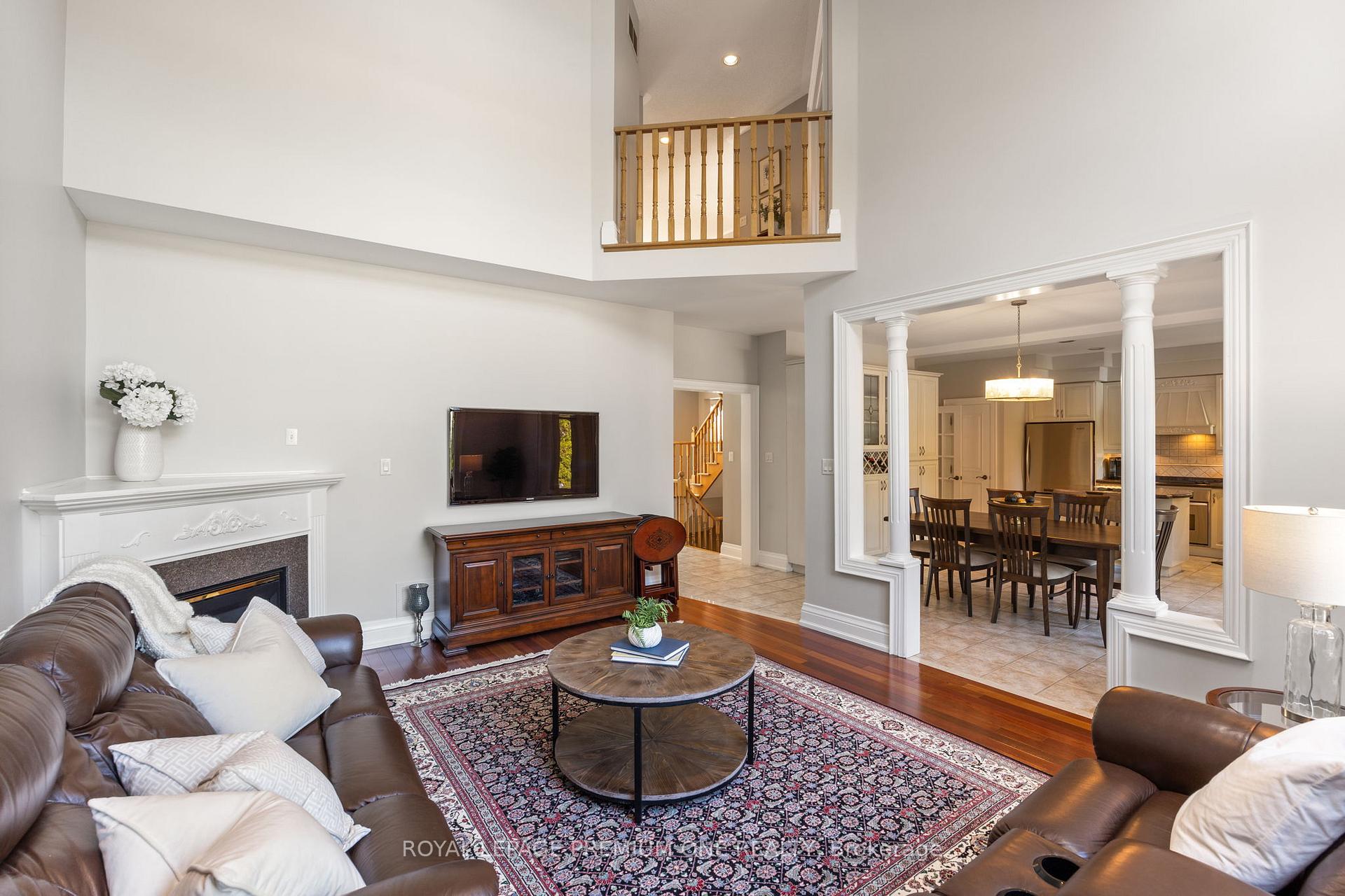 Photo 20 of 116 Pinemeadow Drive, Vaughan, East Woodbridge — HOMEH