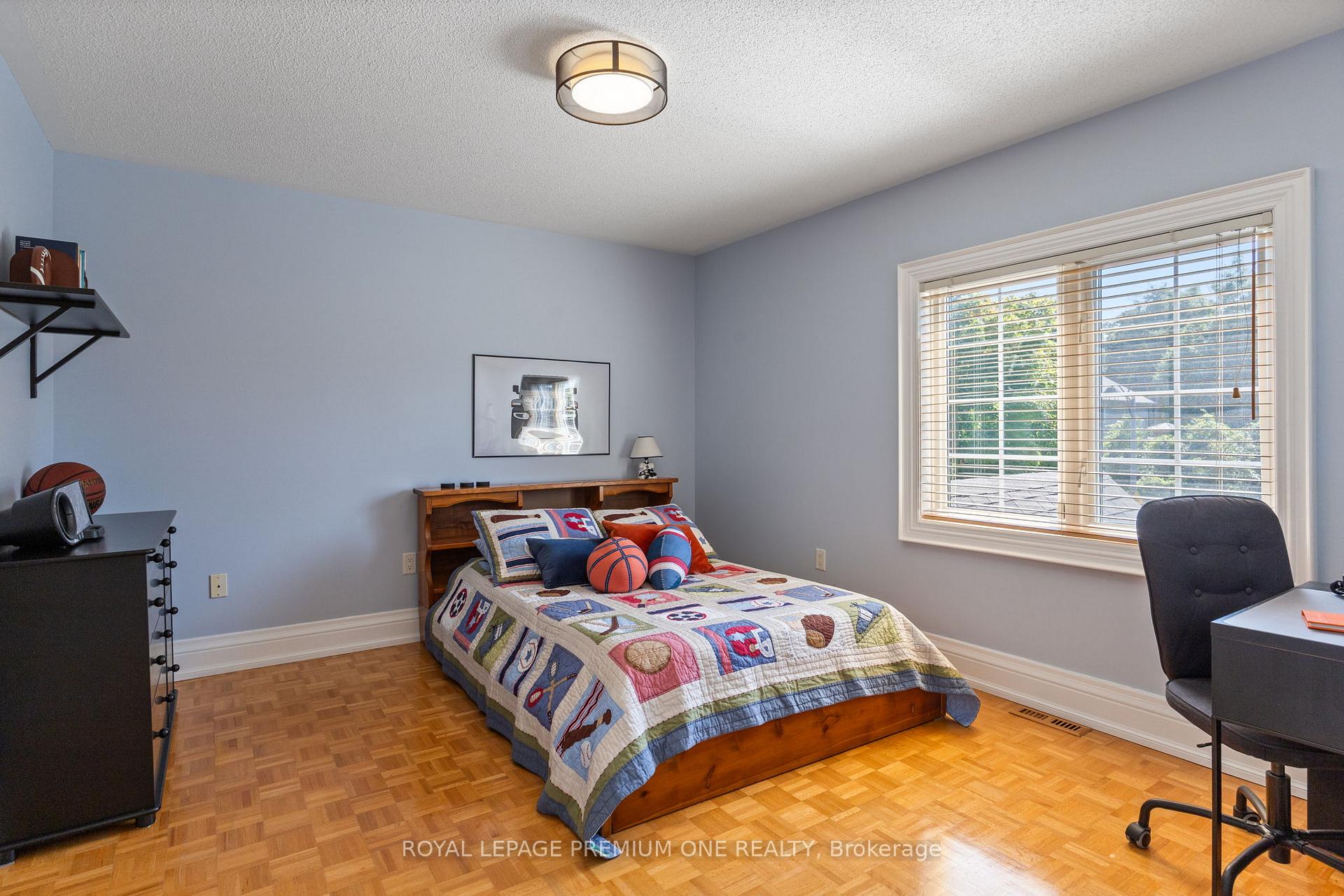 Photo 26 of 116 Pinemeadow Drive, Vaughan, East Woodbridge — HOMEH