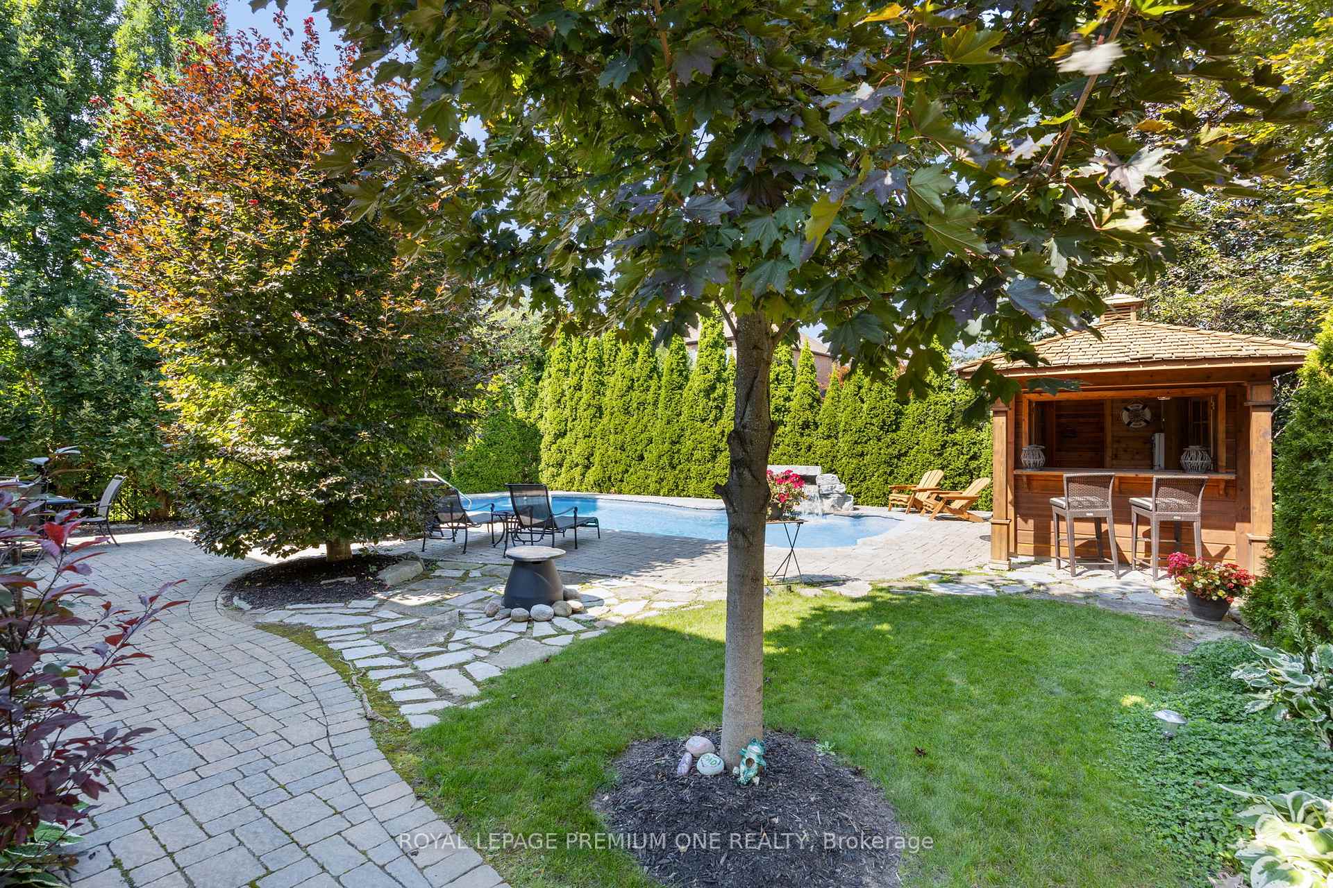 Photo 31 of 116 Pinemeadow Drive, Vaughan, East Woodbridge — HOMEH