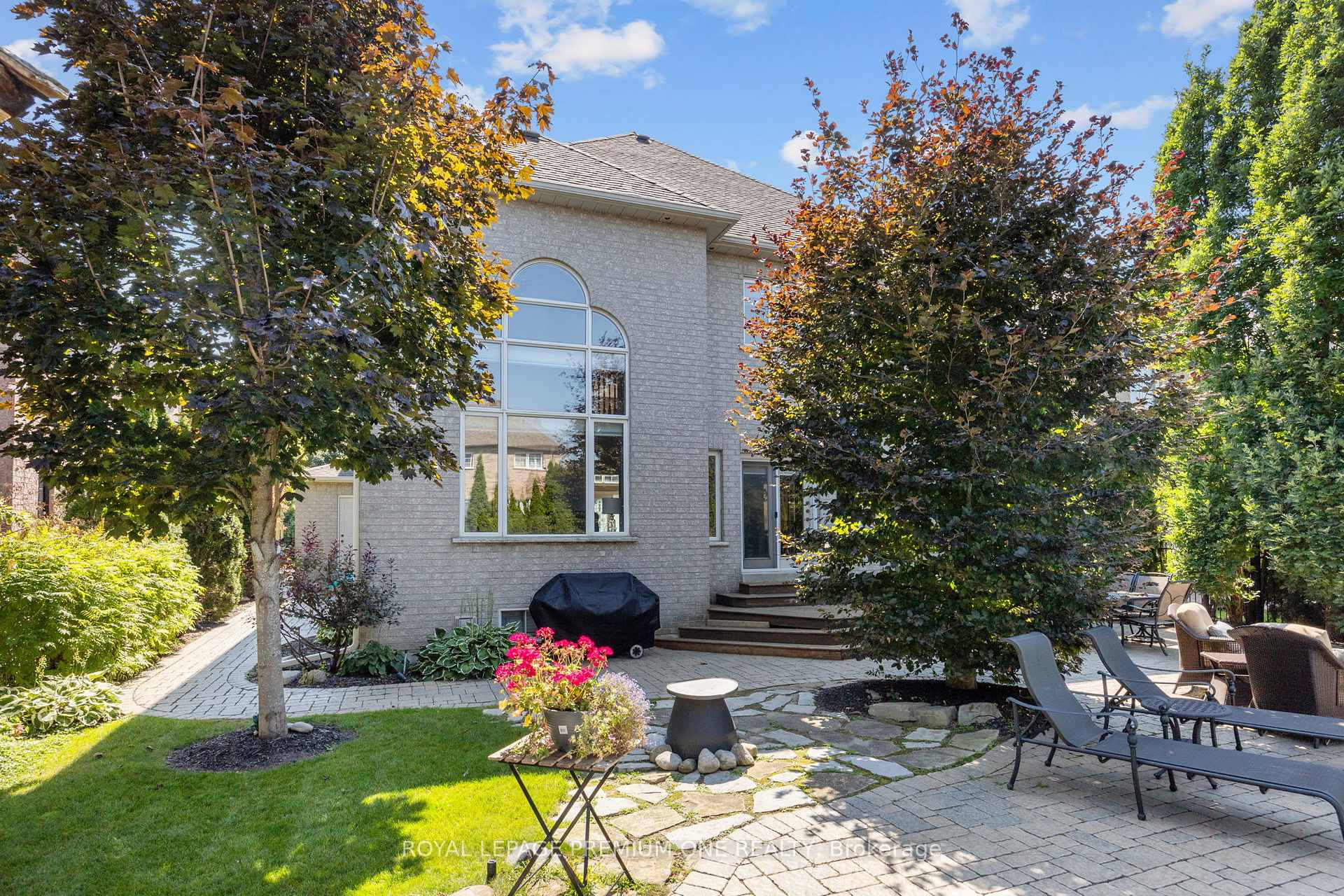Photo 37 of 116 Pinemeadow Drive, Vaughan, East Woodbridge — HOMEH