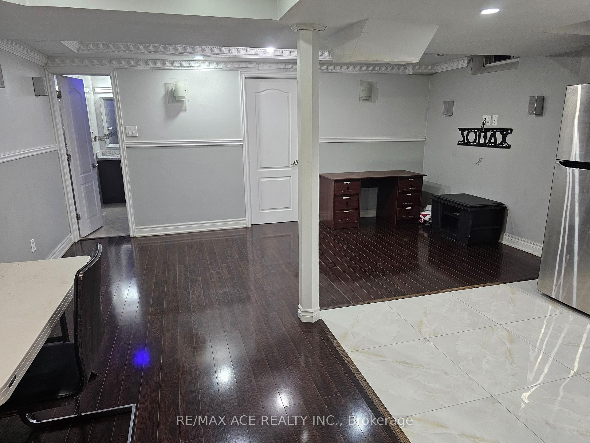 Photo 5 of Unit BSMT, 86 Charles Brown Road, Markham, Cedarwood — HOMEH