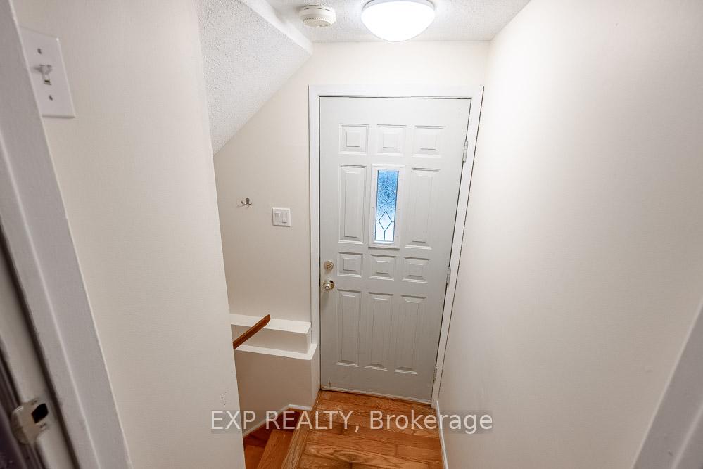 Photo 9 of Unit B, 196 Old Colony Road, Ottawa, Kanata - Glencairn/Hazeldean — HOMEH