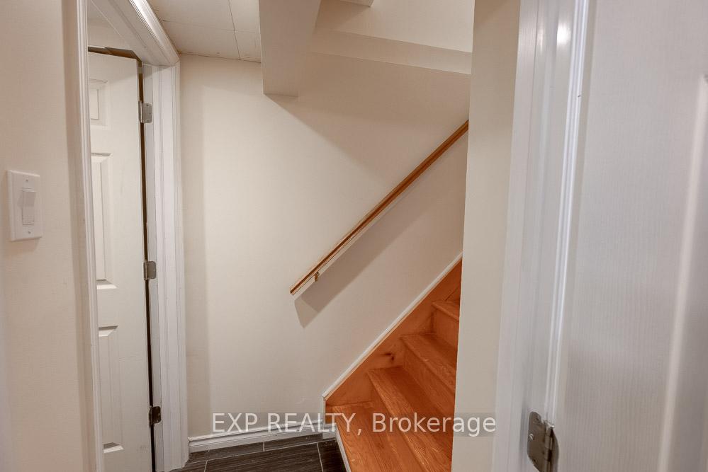 Photo 3 of Unit B, 196 Old Colony Road, Ottawa, Kanata - Glencairn/Hazeldean — HOMEH
