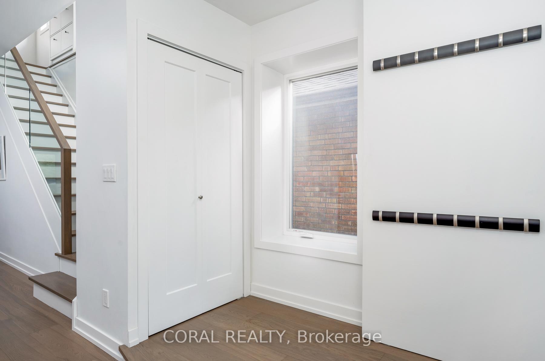 Photo 3 of 14 Westbrook Avenue, Toronto, Woodbine-Lumsden — HOMEH