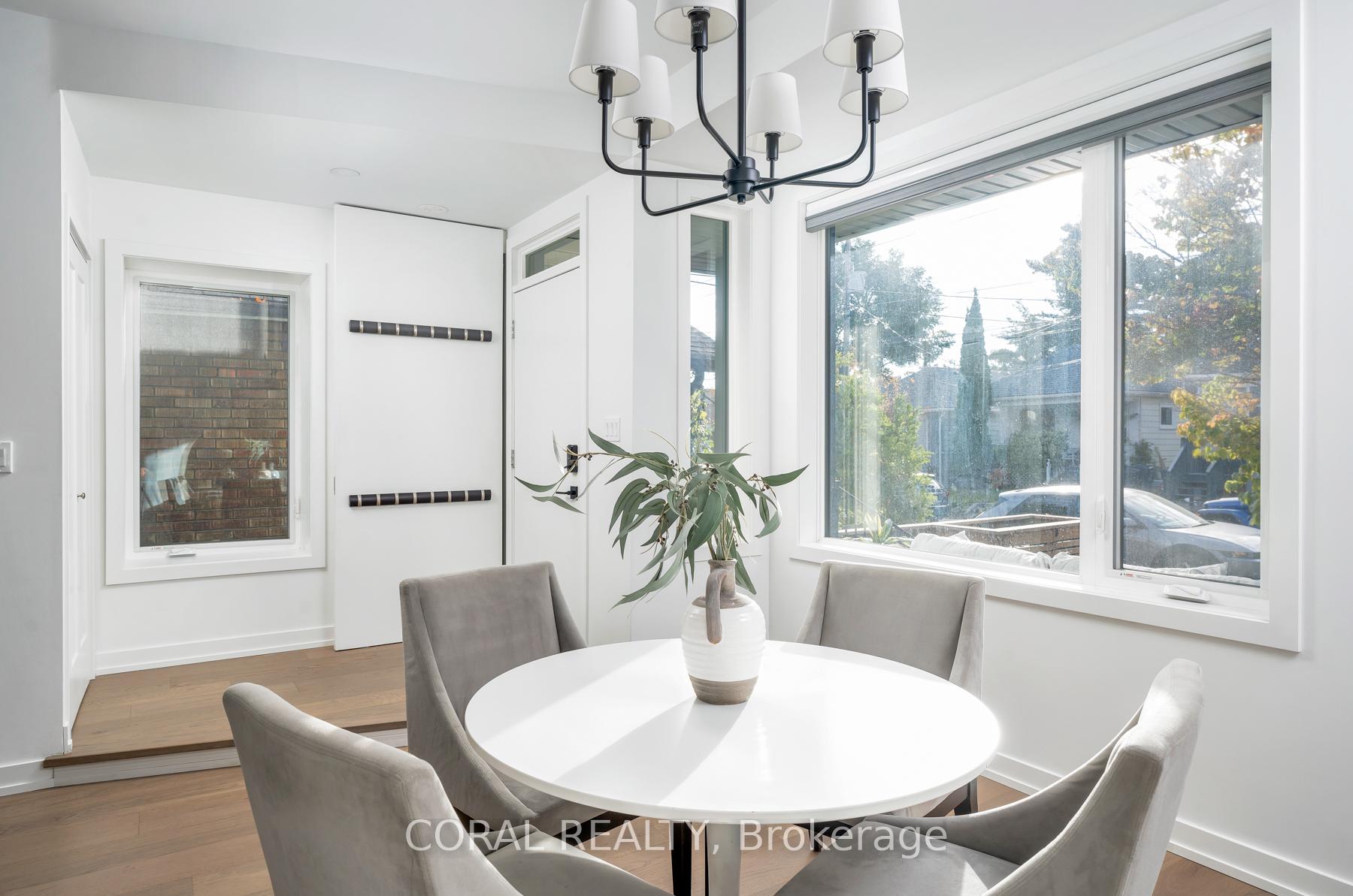Photo 4 of 14 Westbrook Avenue, Toronto, Woodbine-Lumsden — HOMEH