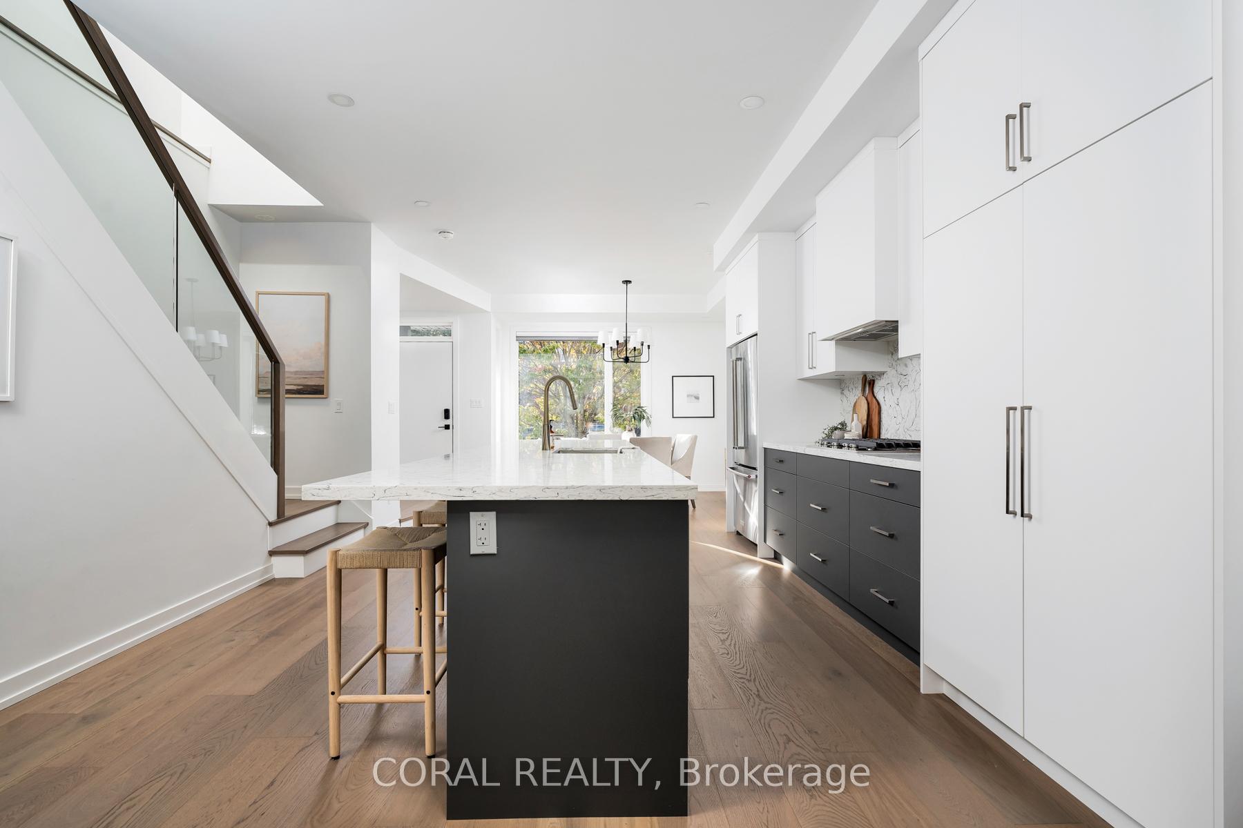 Photo 10 of 14 Westbrook Avenue, Toronto, Woodbine-Lumsden — HOMEH