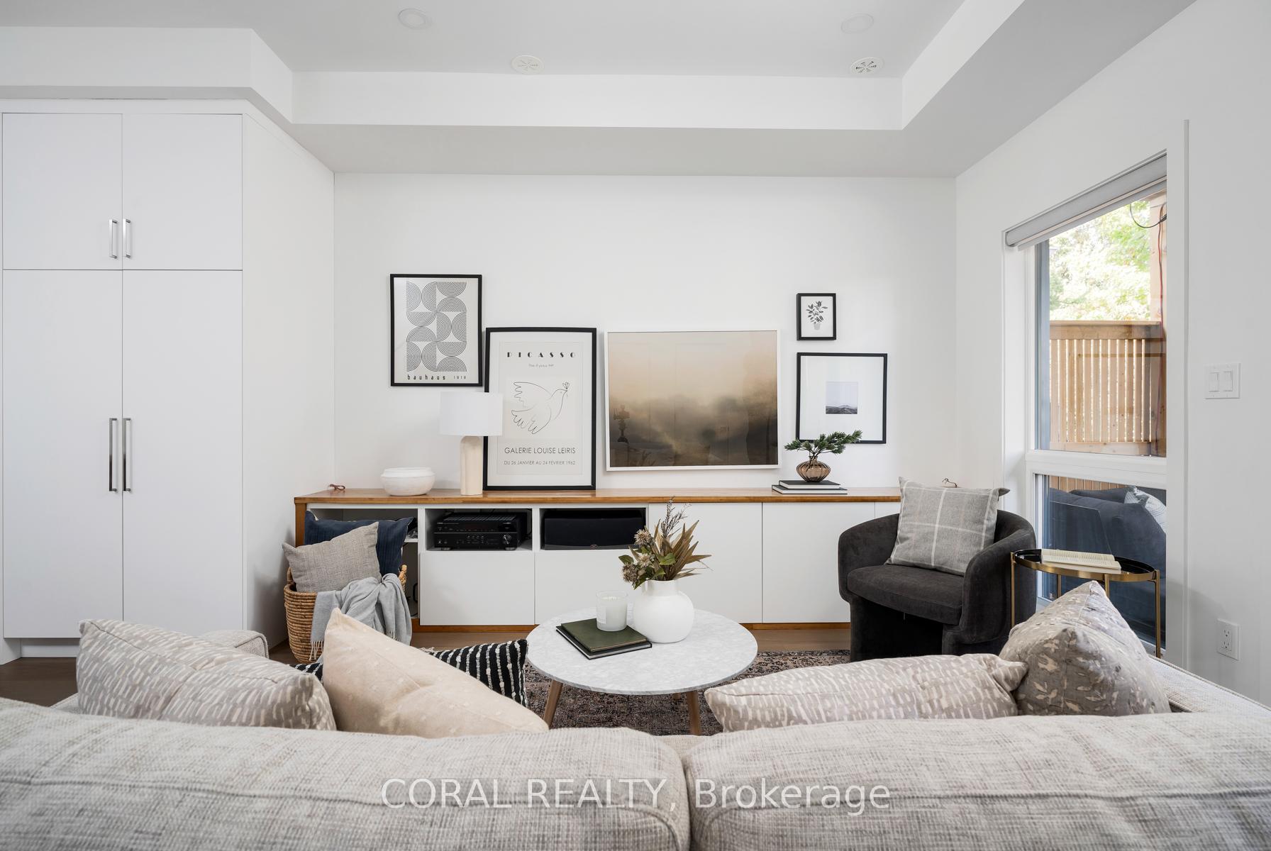 Photo 12 of 14 Westbrook Avenue, Toronto, Woodbine-Lumsden — HOMEH