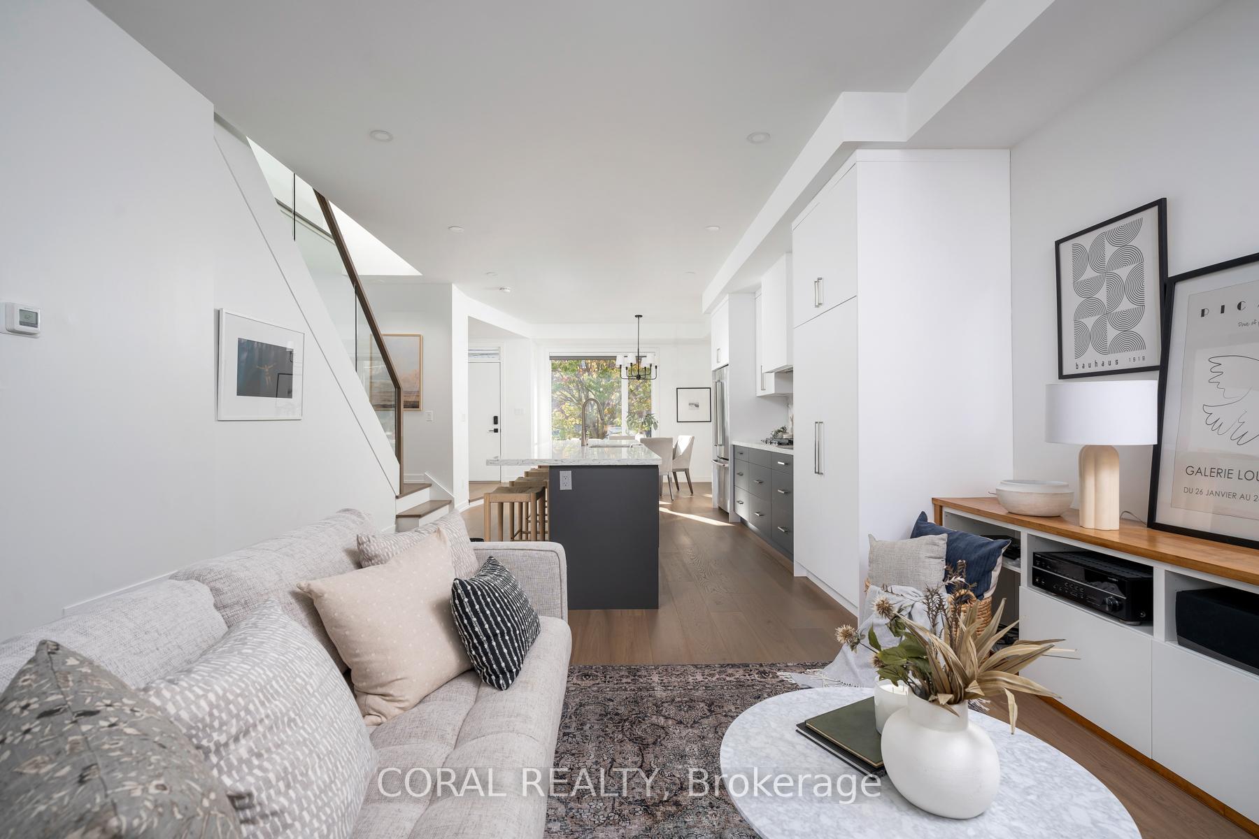 Photo 15 of 14 Westbrook Avenue, Toronto, Woodbine-Lumsden — HOMEH