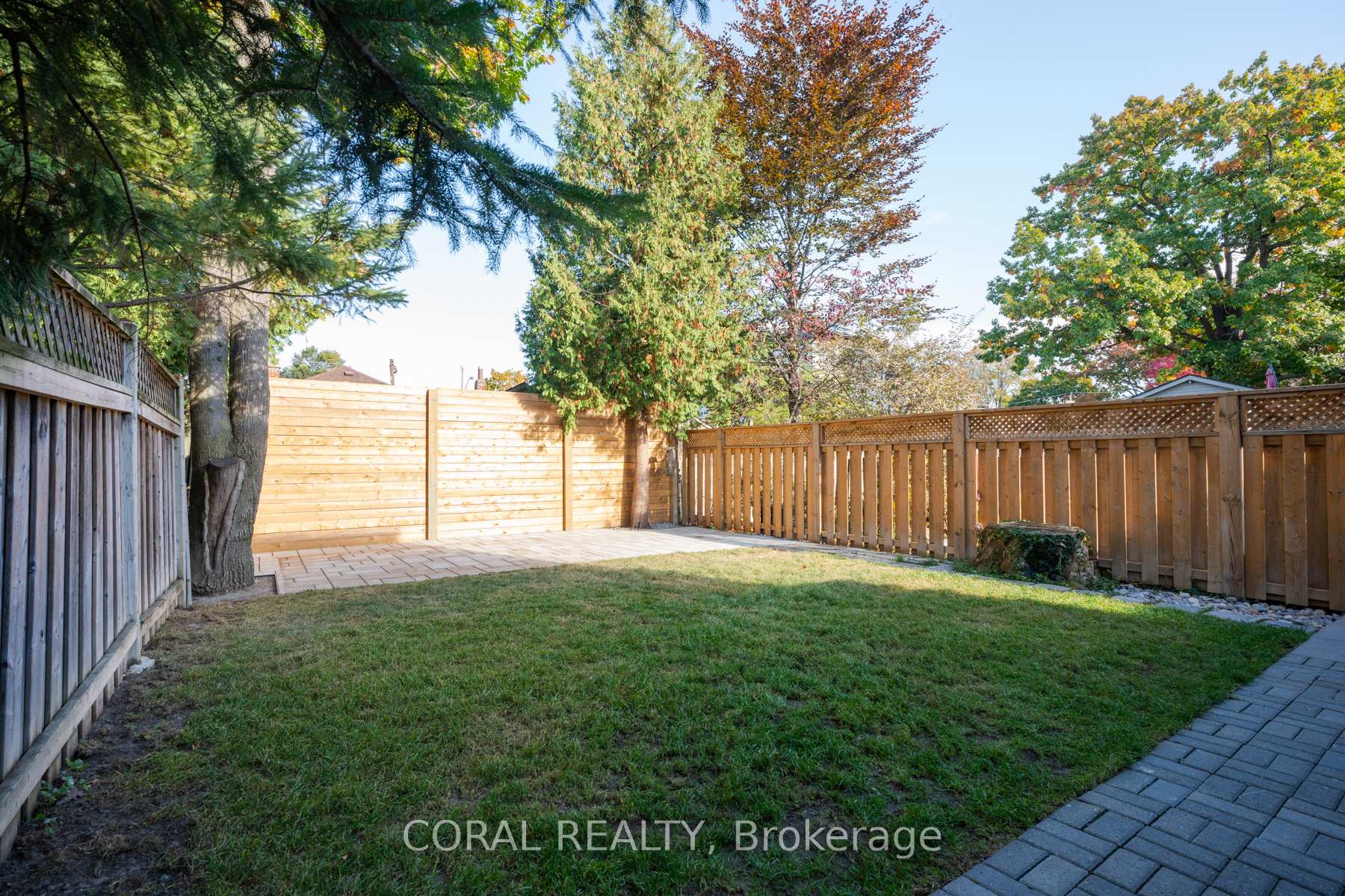 Photo 36 of 14 Westbrook Avenue, Toronto, Woodbine-Lumsden — HOMEH