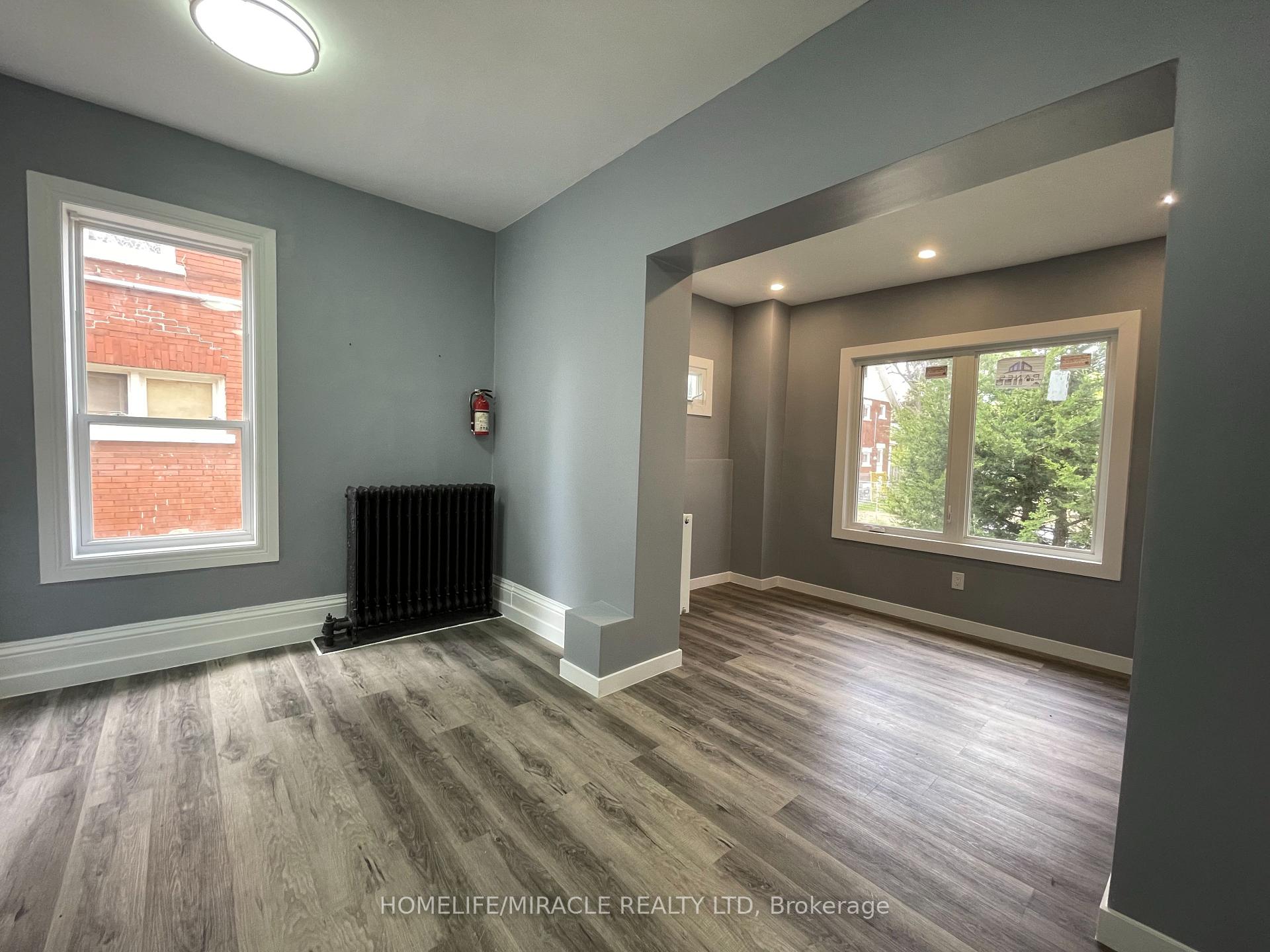 Photo 7 of Unit 1, 49 Madison Avenue N, Kitchener — HOMEH