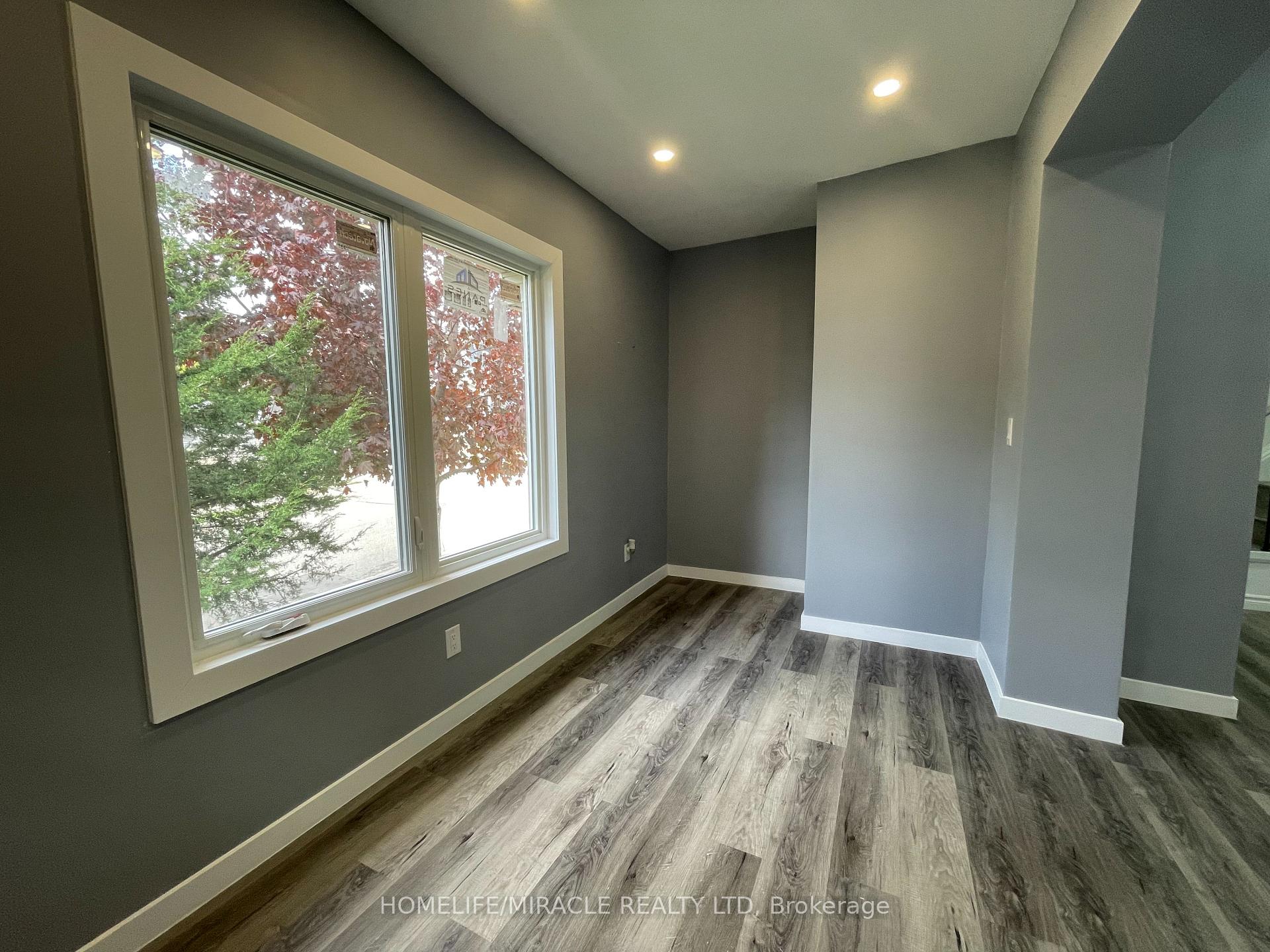 Photo 4 of Unit 1, 49 Madison Avenue N, Kitchener — HOMEH