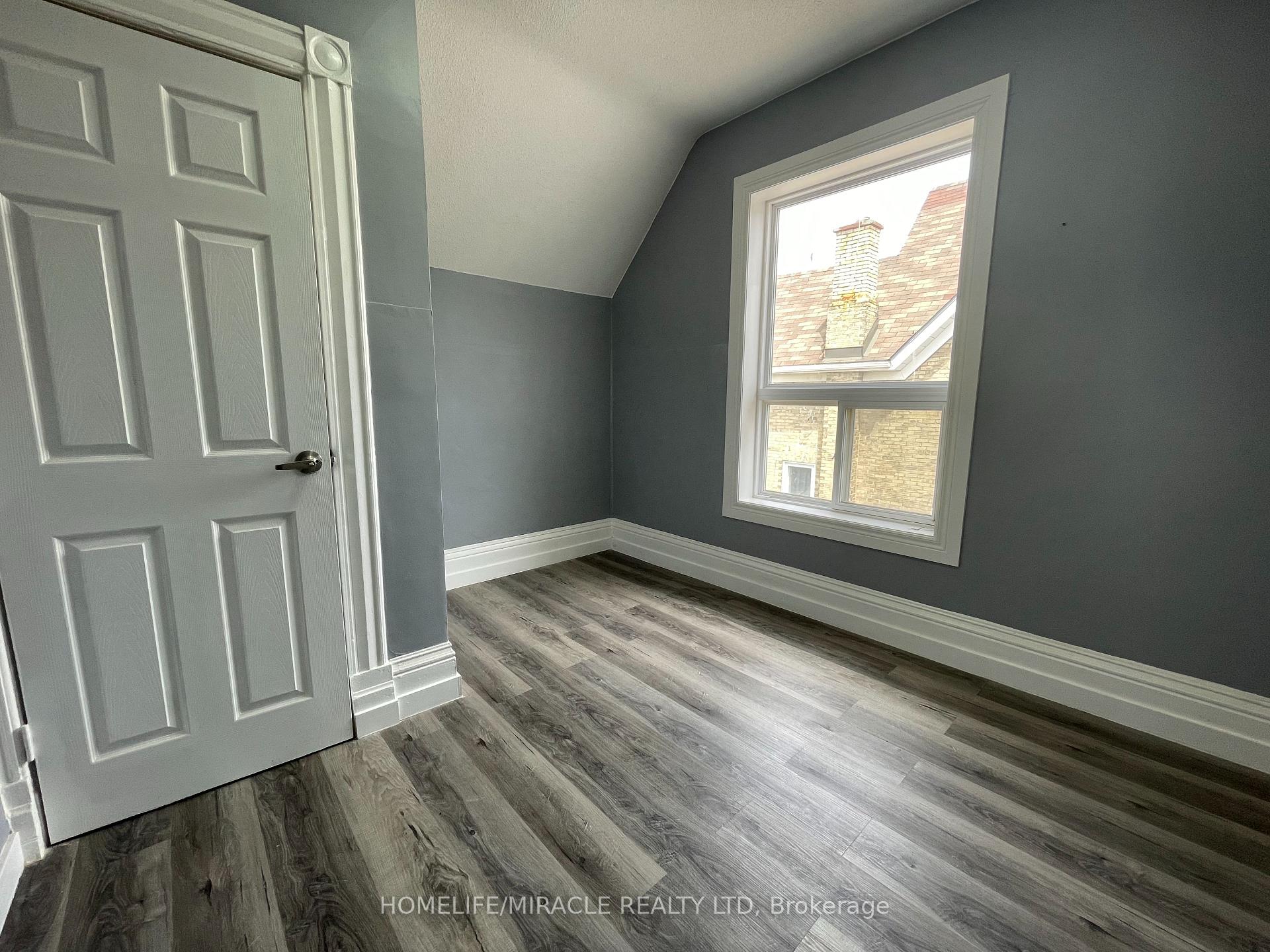 Photo 14 of Unit 1, 49 Madison Avenue N, Kitchener — HOMEH
