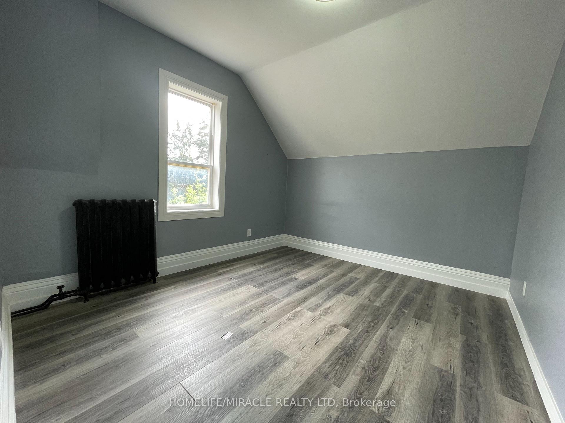 Photo 16 of Unit 1, 49 Madison Avenue N, Kitchener — HOMEH
