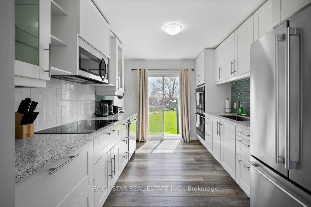 Photo 6 of 830 Mohawk Road E, Hamilton, Hampton Heights — HOMEH