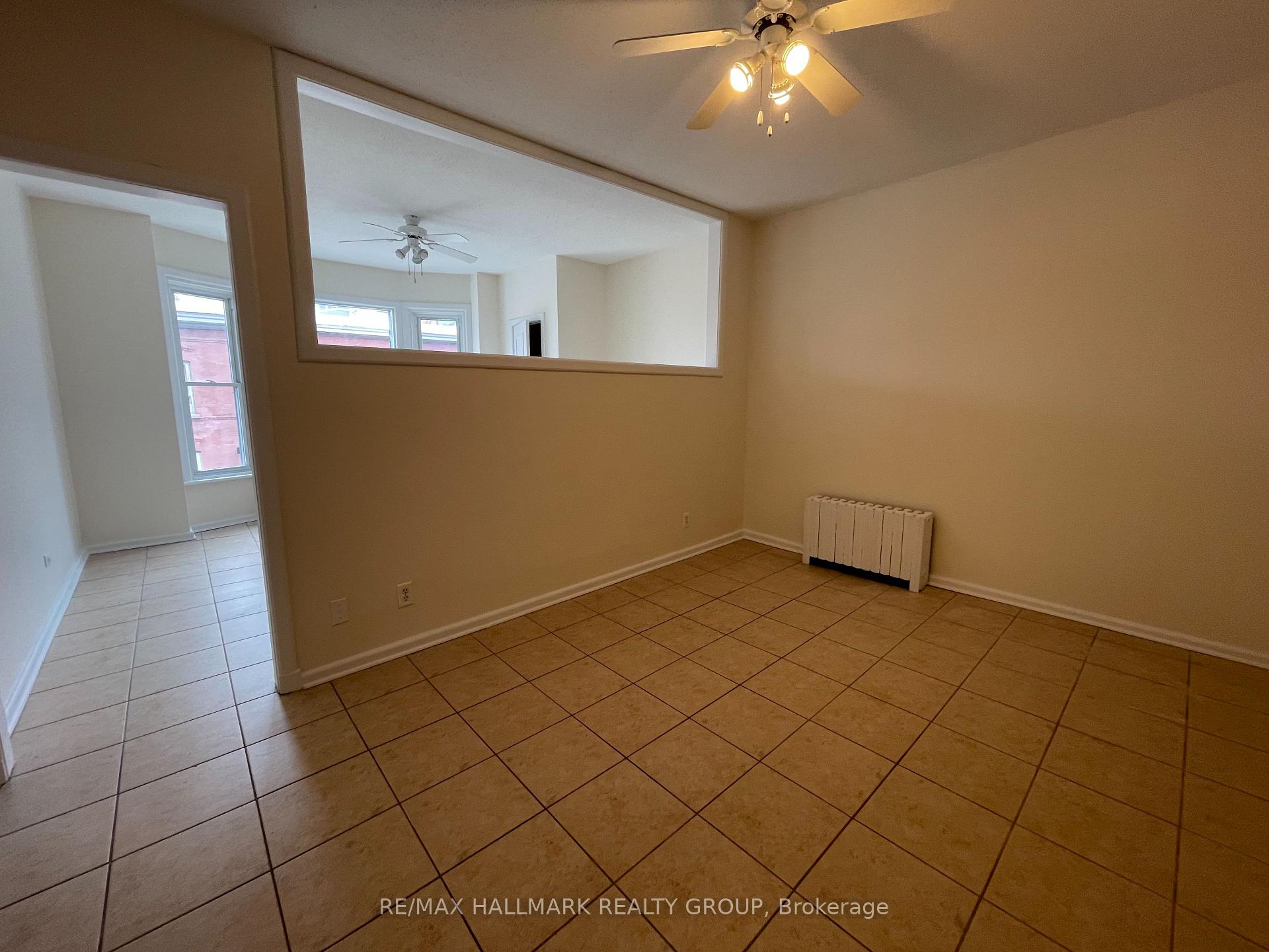Photo 3 of Unit 5, 120 Murray Street, Ottawa, Lower Town/Byward Market — HOMEH