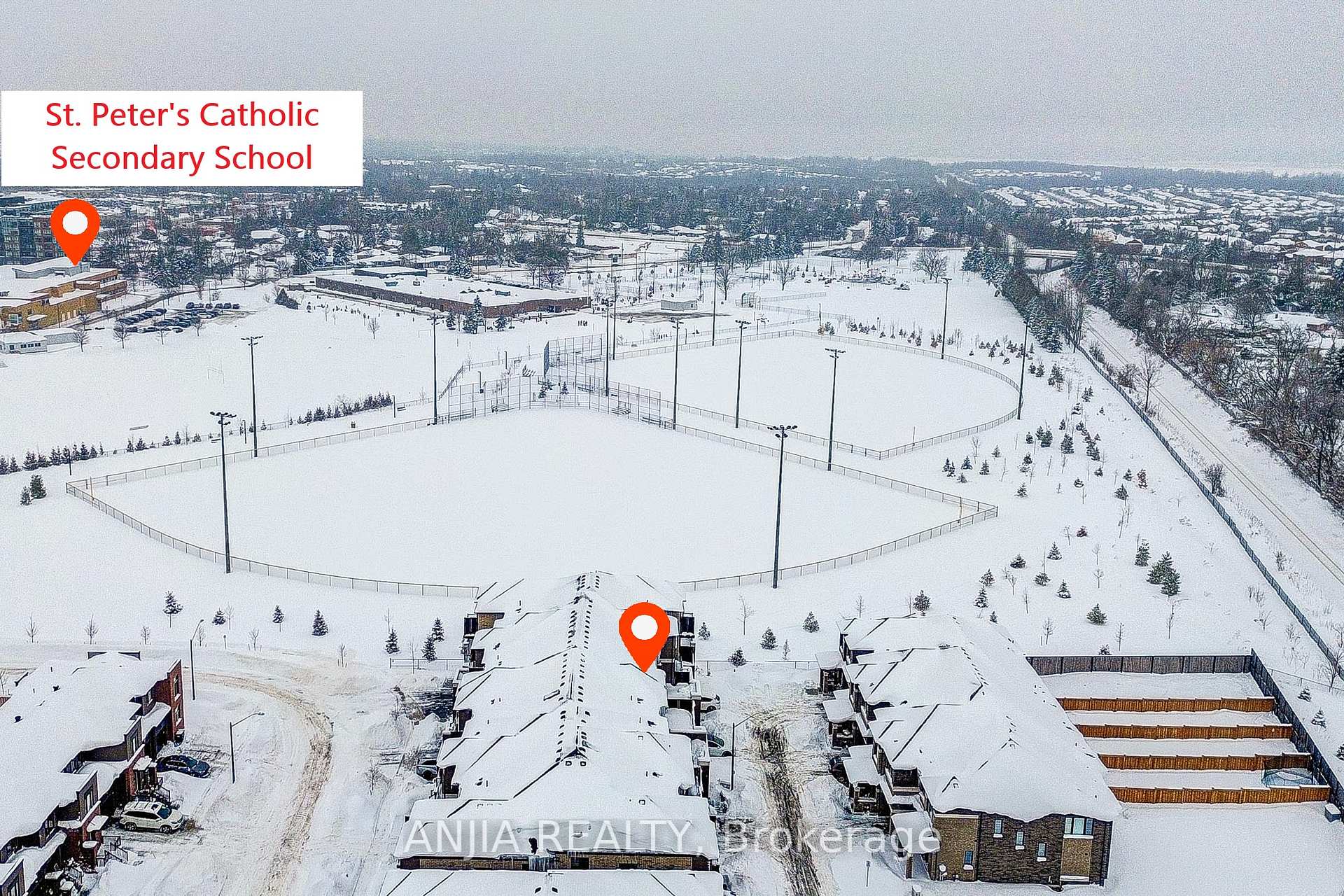 Photo 16 of 33 Bluebird Lane, Barrie, Painswick South — HOMEH