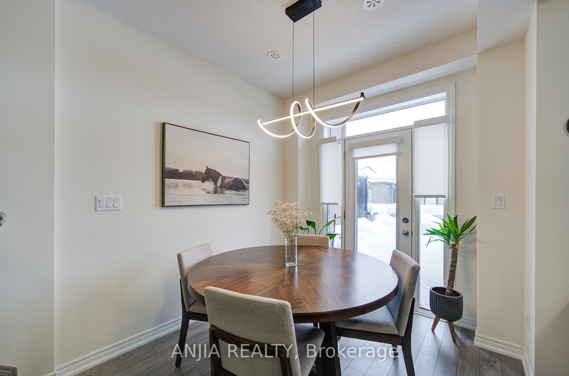 Photo 25 of 33 Bluebird Lane, Barrie, Painswick South — HOMEH