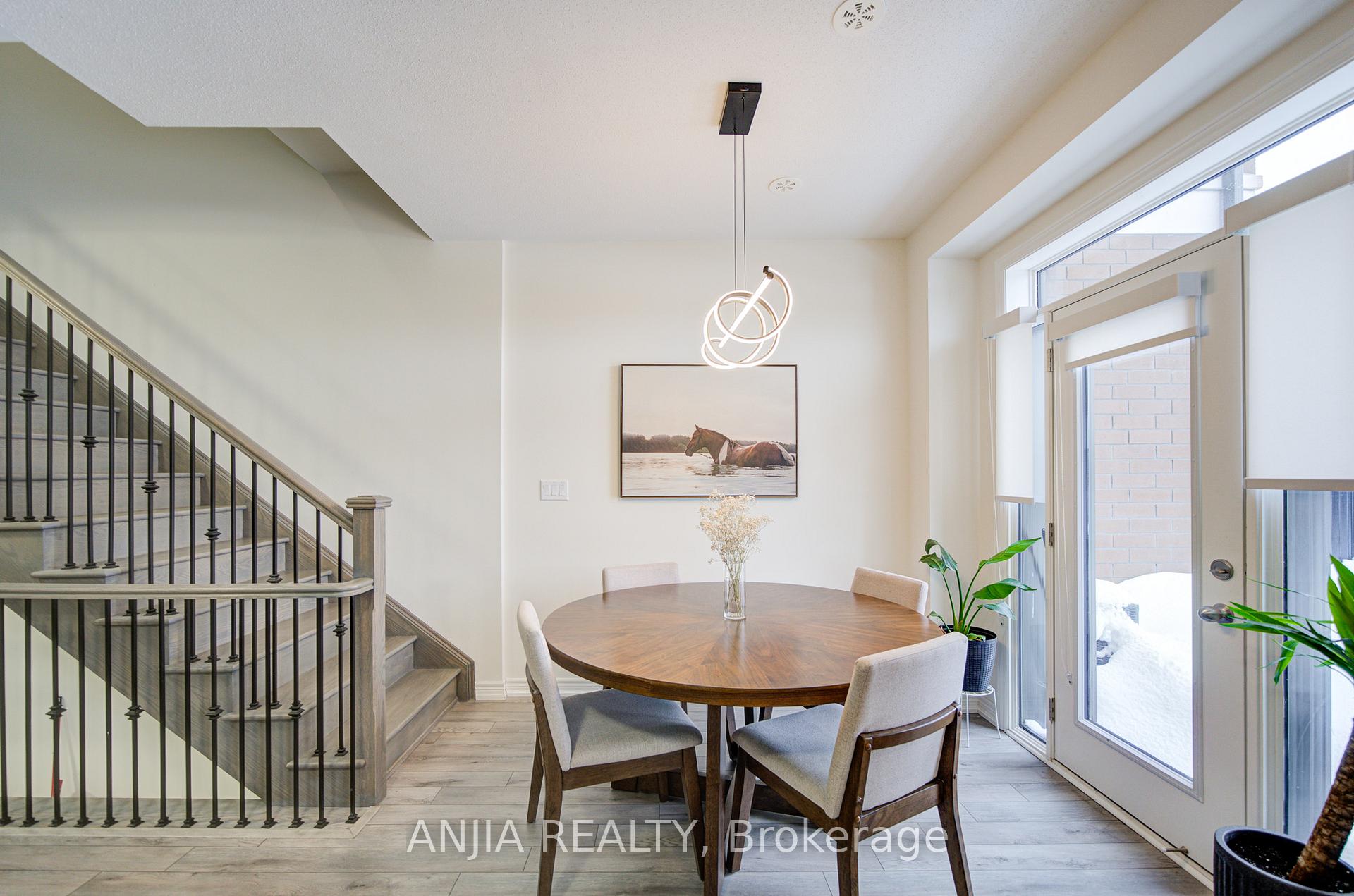 Photo 34 of 33 Bluebird Lane, Barrie, Painswick South — HOMEH
